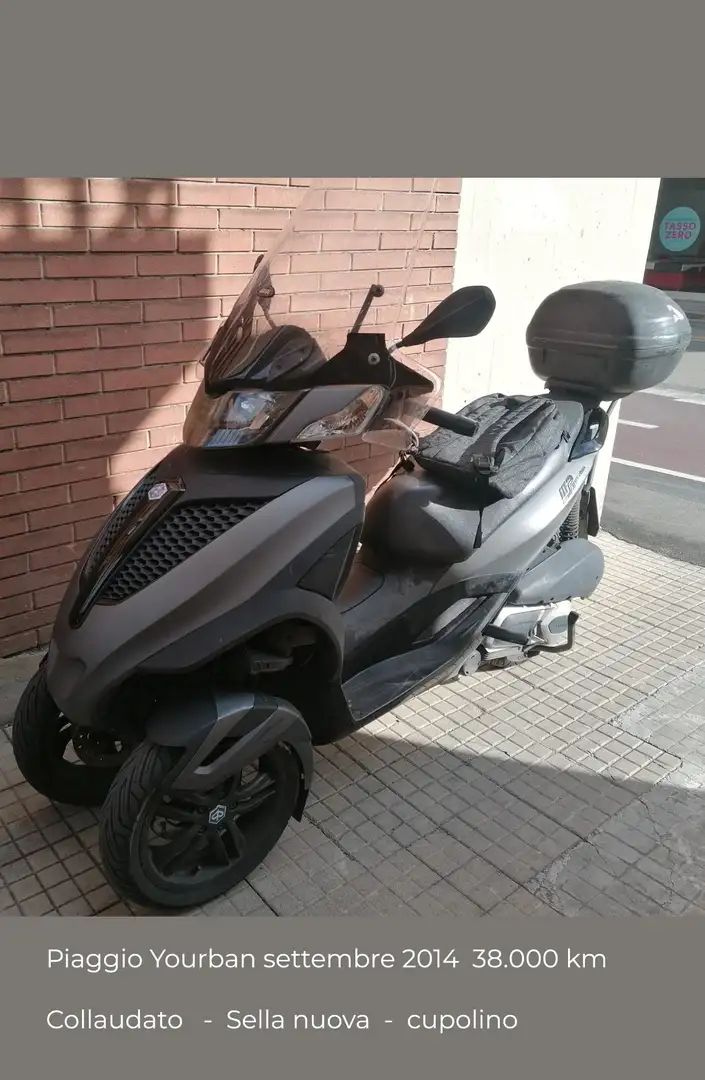 Piaggio MP3 300 Yourban 300 i.e. Ezüst - 1