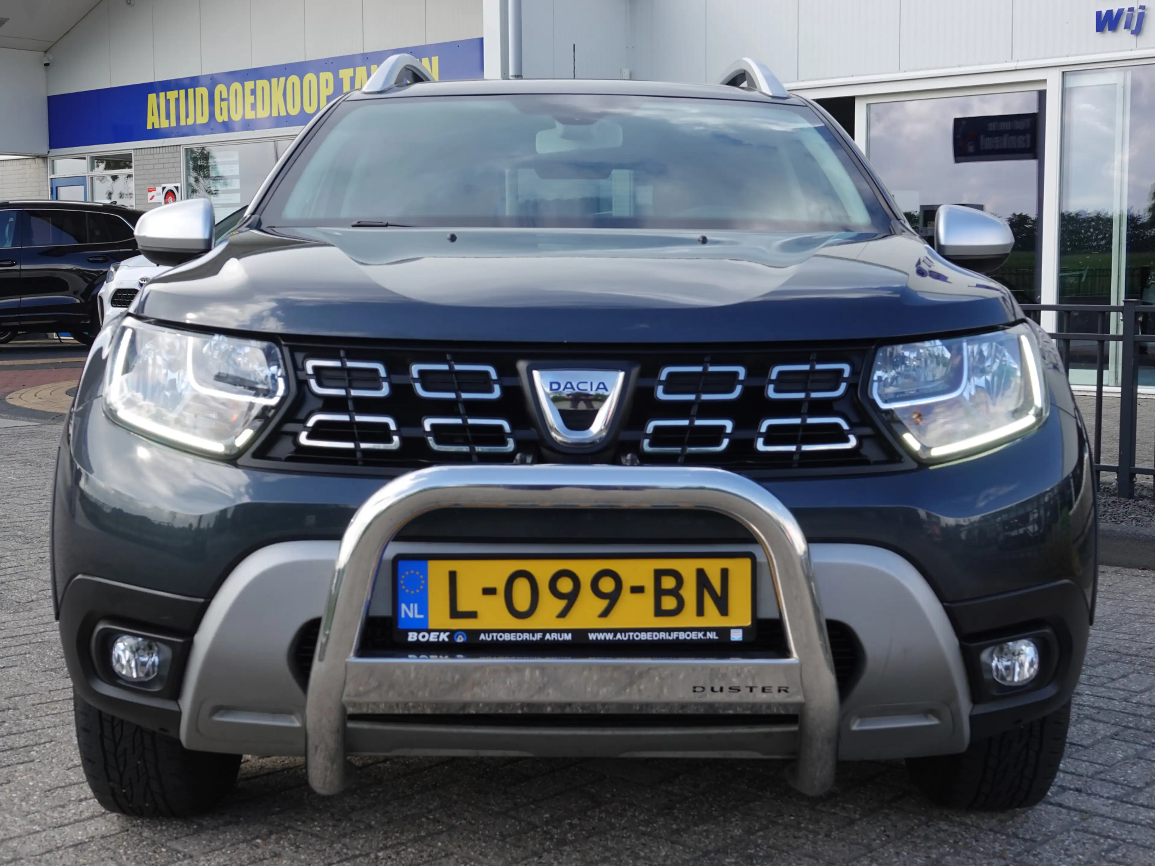 Dacia Duster 1.2 TCe Comfort TREKH. | CRUISE | LMV | BULLBAR — photo 12