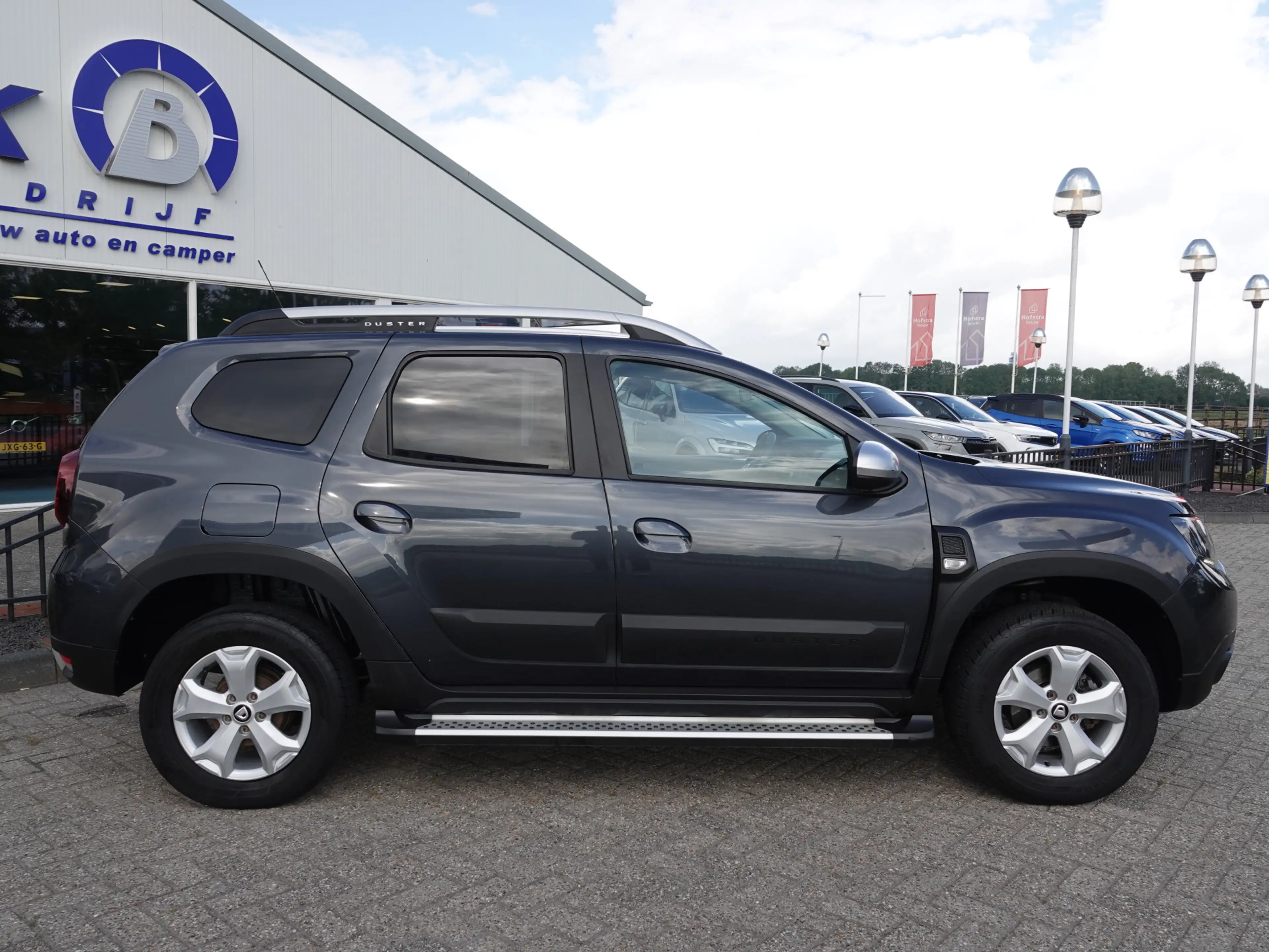 Dacia Duster 1.2 TCe Comfort TREKH. | CRUISE | LMV | BULLBAR — photo 2