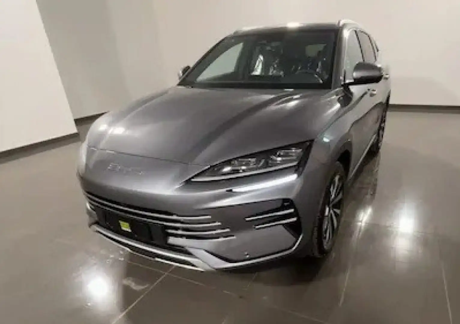 BYD Seal U DM-i 1.5 218 CV PHEV Comfort Grigio - 1