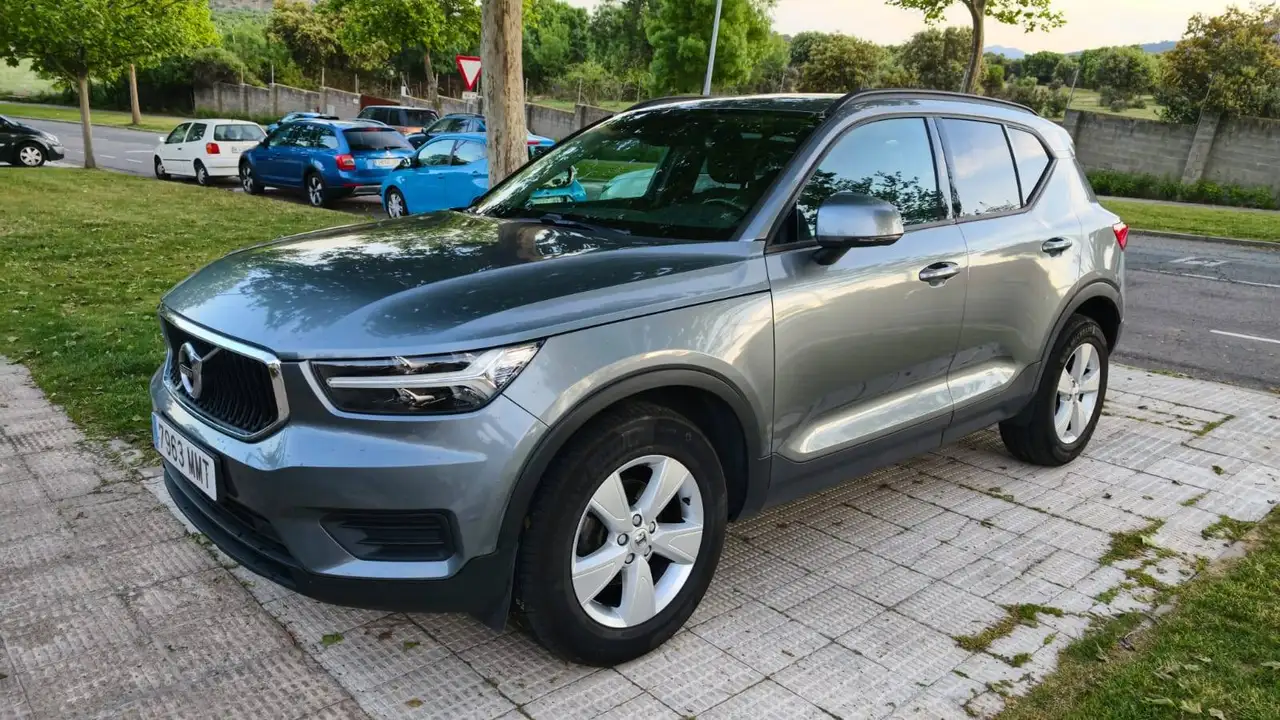 Volvo XC40 XC40 D3 Business Plus Business Plus — photo 1 of 16