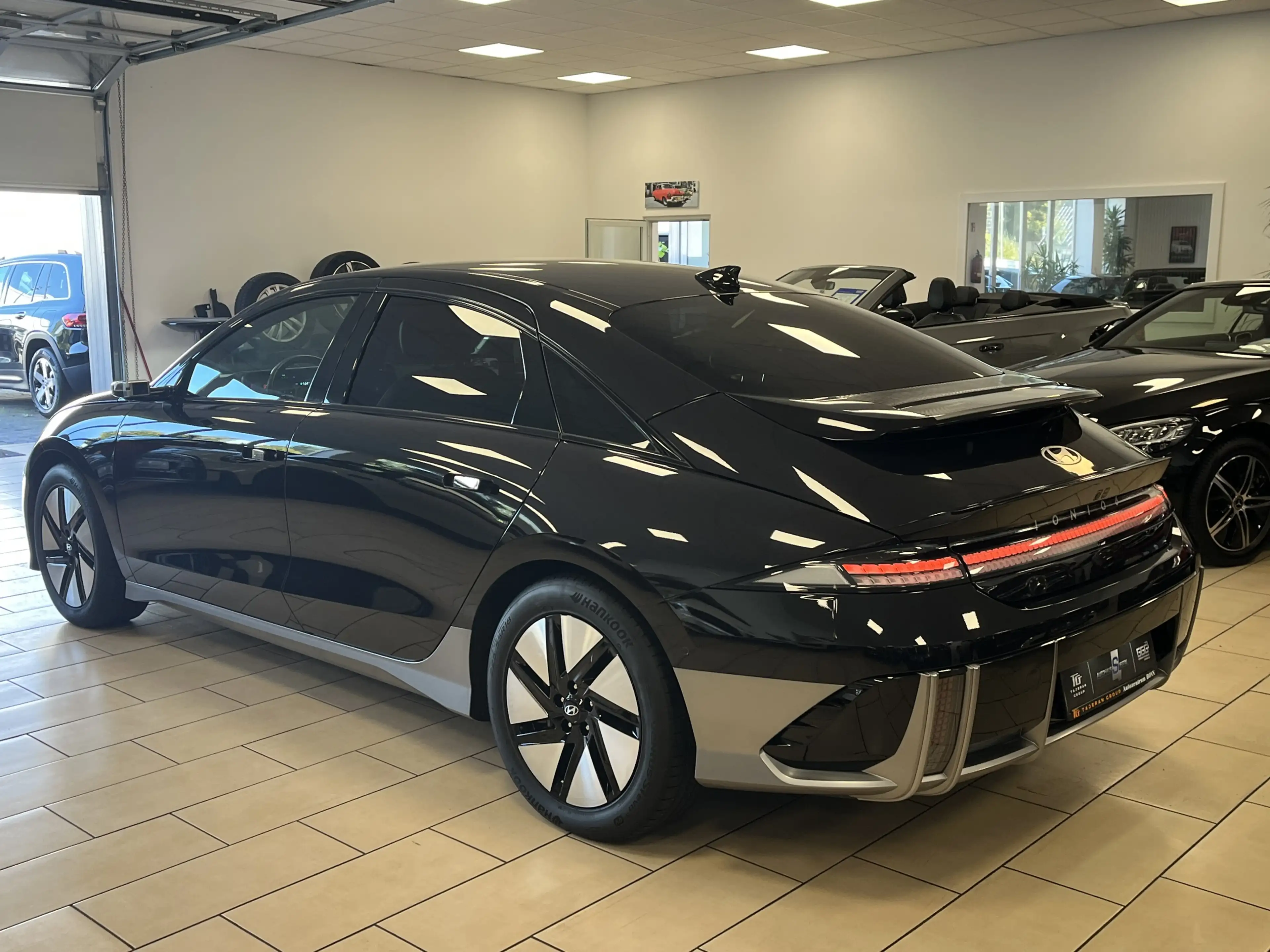 Hyundai IONIQ 6 Uniq Leder 360Cam BOSE Head-Up ACC V2L — photo 8