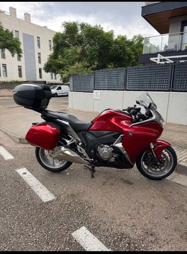 Honda VFR 1200 1200F - DCT Rojo - 1