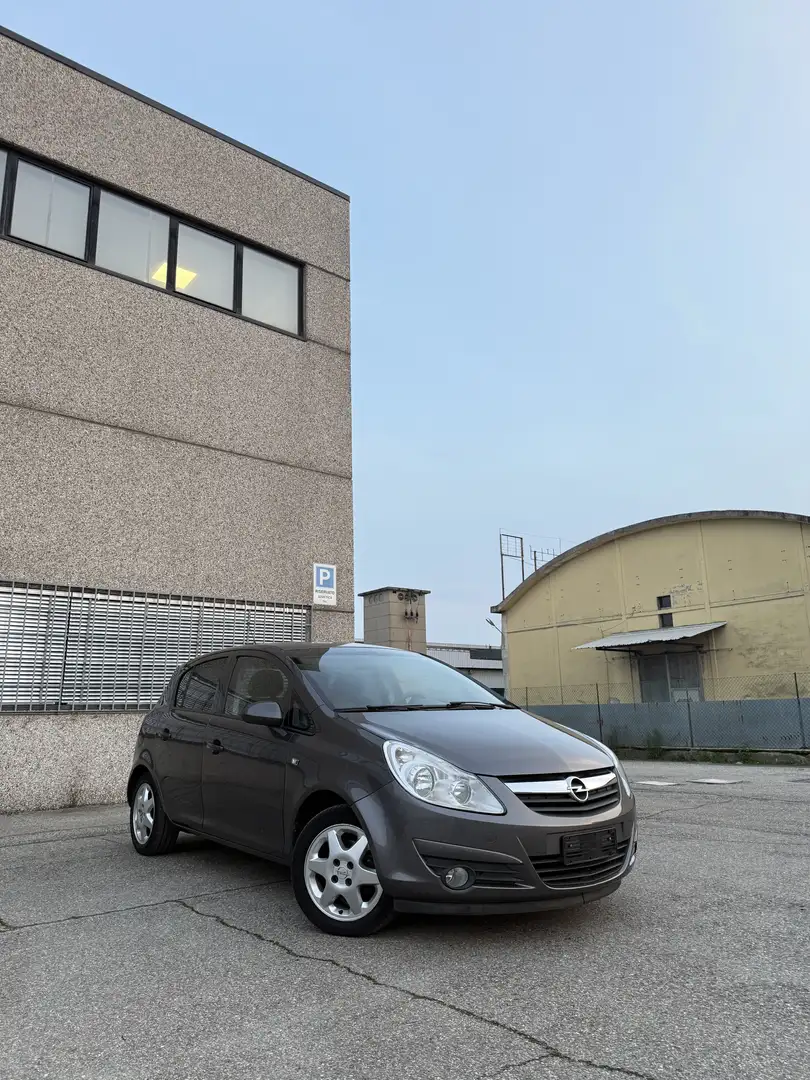 Opel Corsa 5p 1.2 Cosmo 85cv - 1