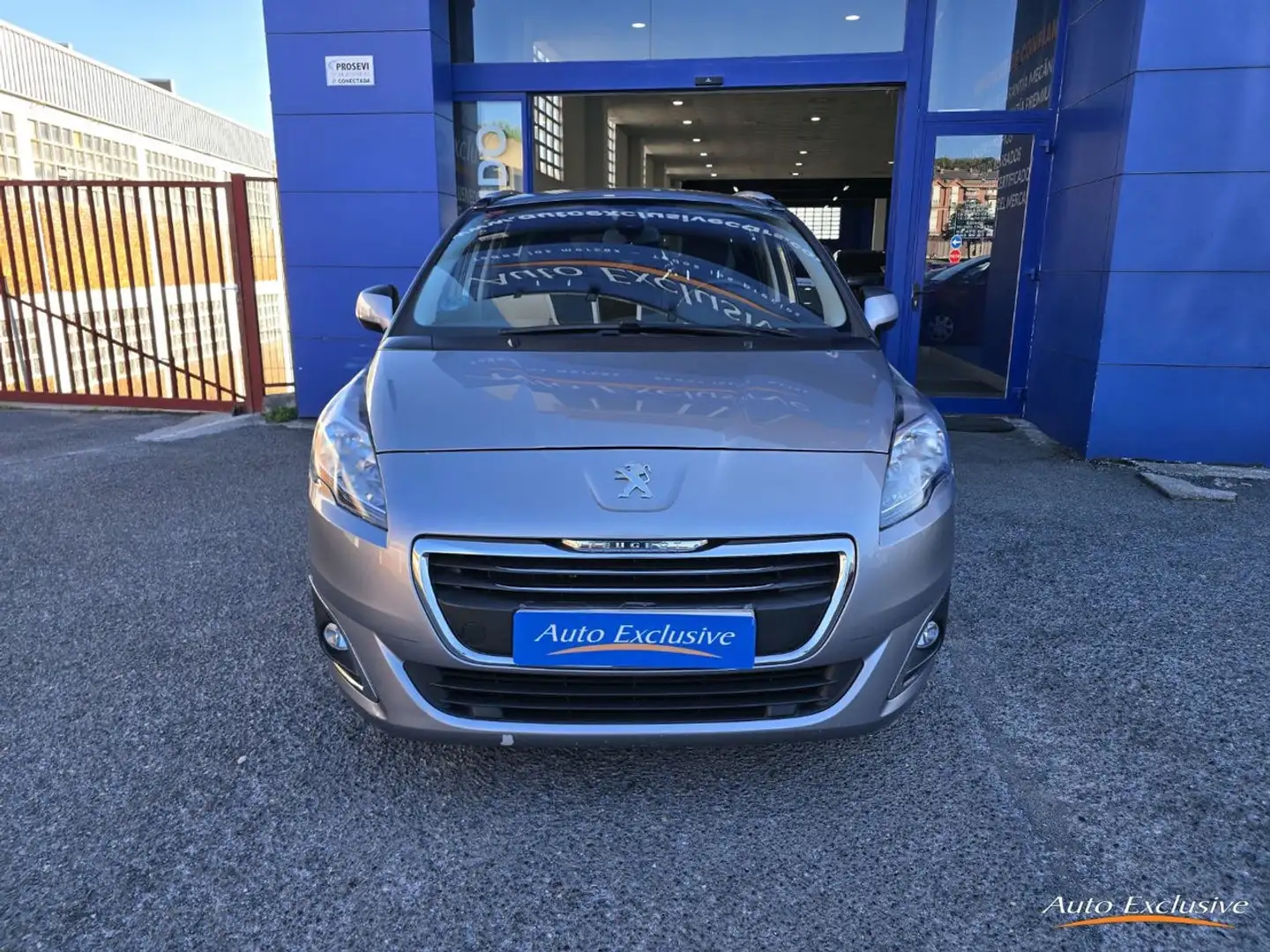 Peugeot 5008 1.6 BlueHDi Style 7 pl. 120 Gris - 2