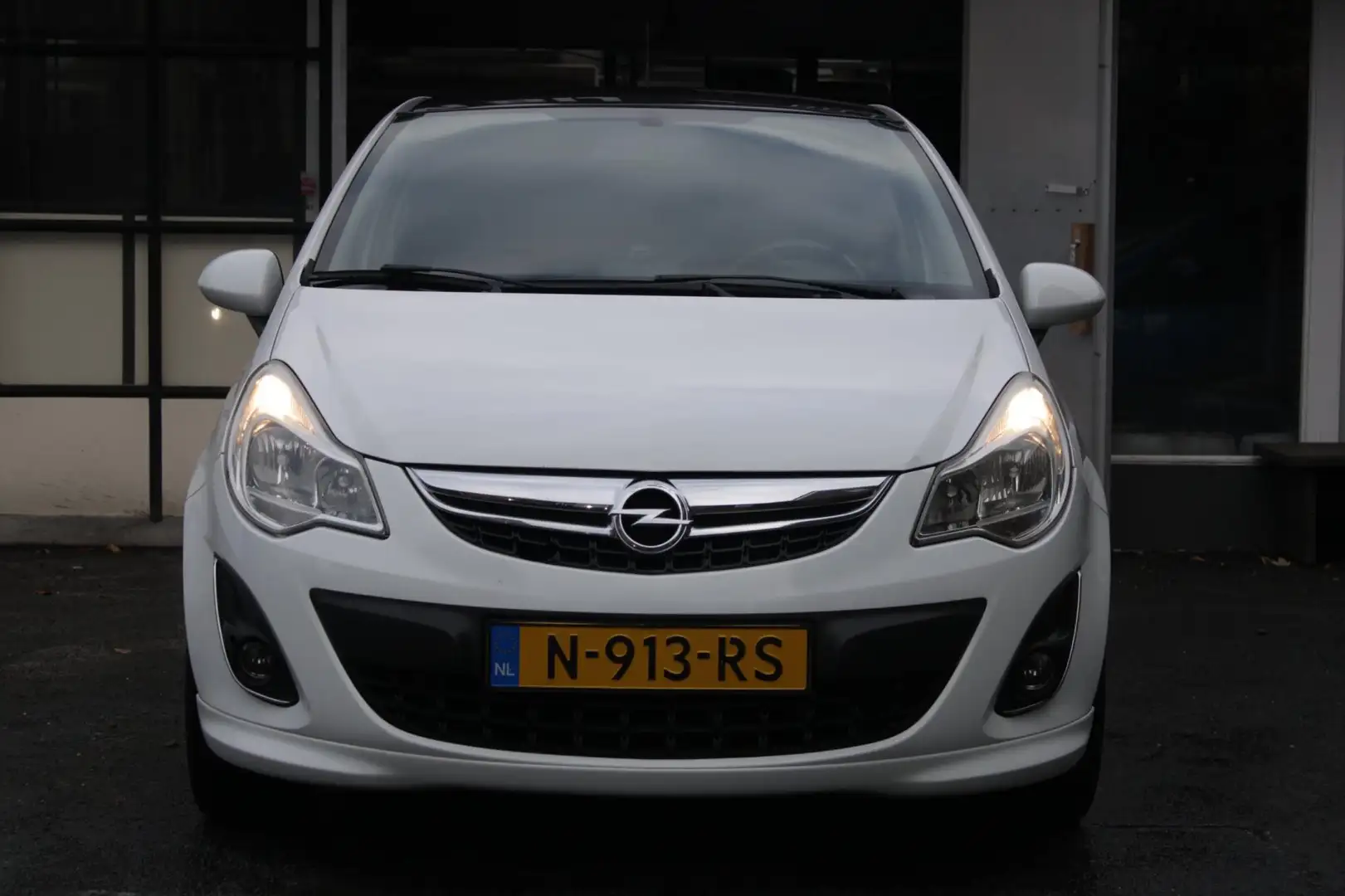 Opel Corsa 1.4-16V Edition | Airco |Elec ramen | Carplay Wit - 2