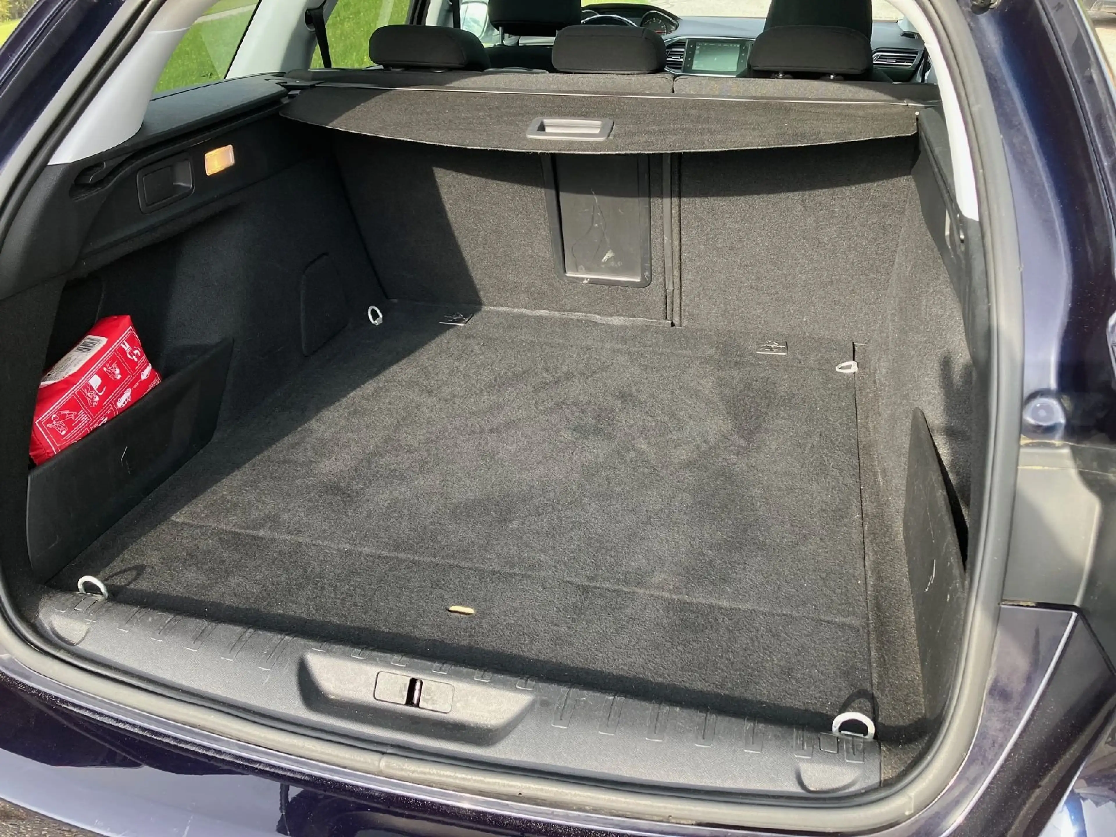 Peugeot 308 Style, Navi, Kamera, Panoramadach, Sitzheizung — photo 15