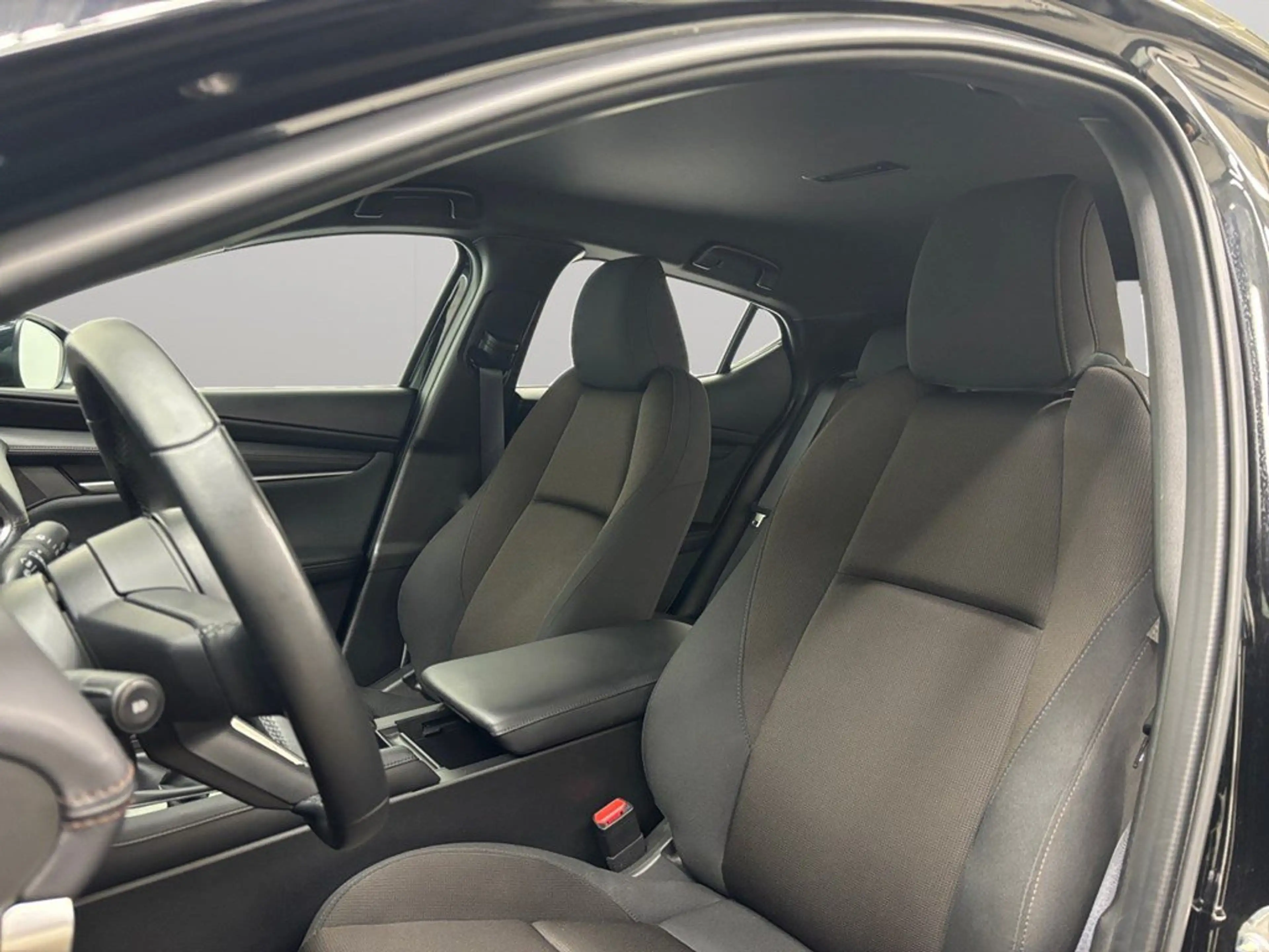 Mazda 3 2.0e-SKYACTIV G Prime-Line GPS Camera Airco Led Alu — photo 11