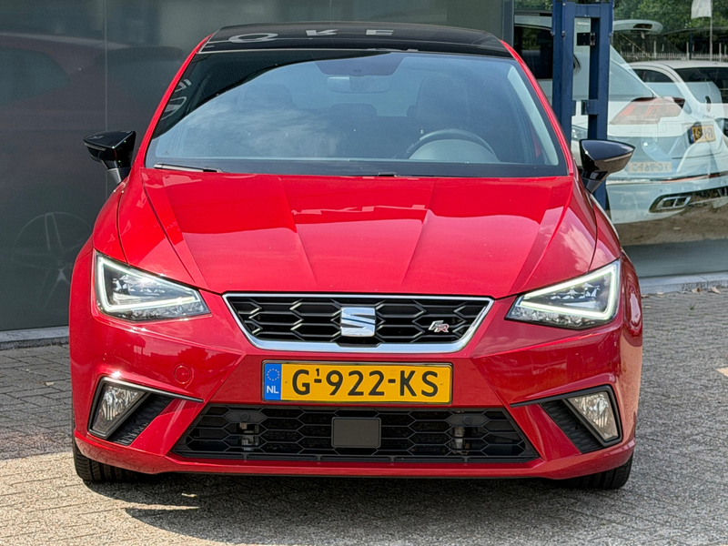 SEAT Ibiza 1.0 TSI FR Pano LED Virtual Camera Beats Carplay — photo 4