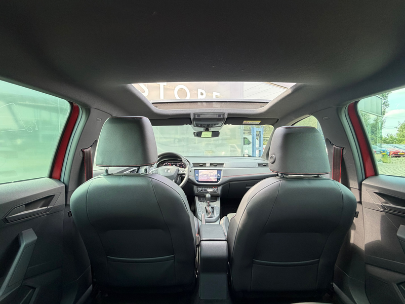 SEAT Ibiza 1.0 TSI FR Pano LED Virtual Camera Beats Carplay — photo 9