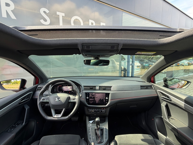 SEAT Ibiza 1.0 TSI FR Pano LED Virtual Camera Beats Carplay — photo 10
