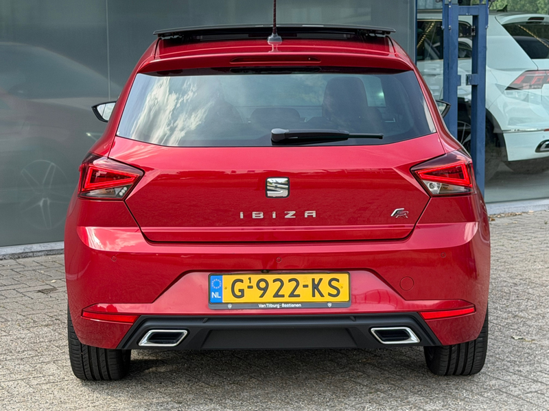 SEAT Ibiza 1.0 TSI FR Pano LED Virtual Camera Beats Carplay — photo 5