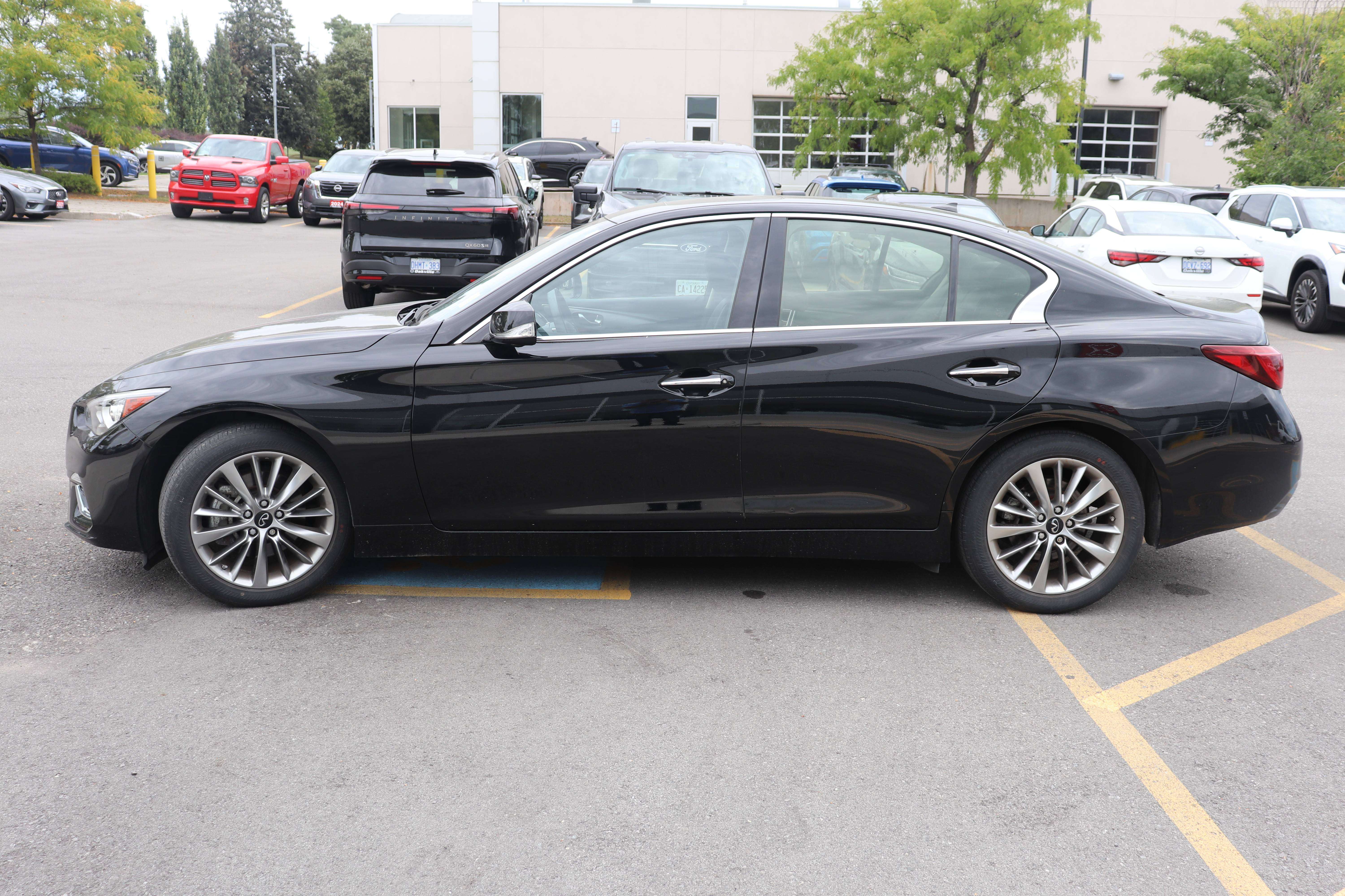 2024 Infiniti Q50 LUXE — снимка 1