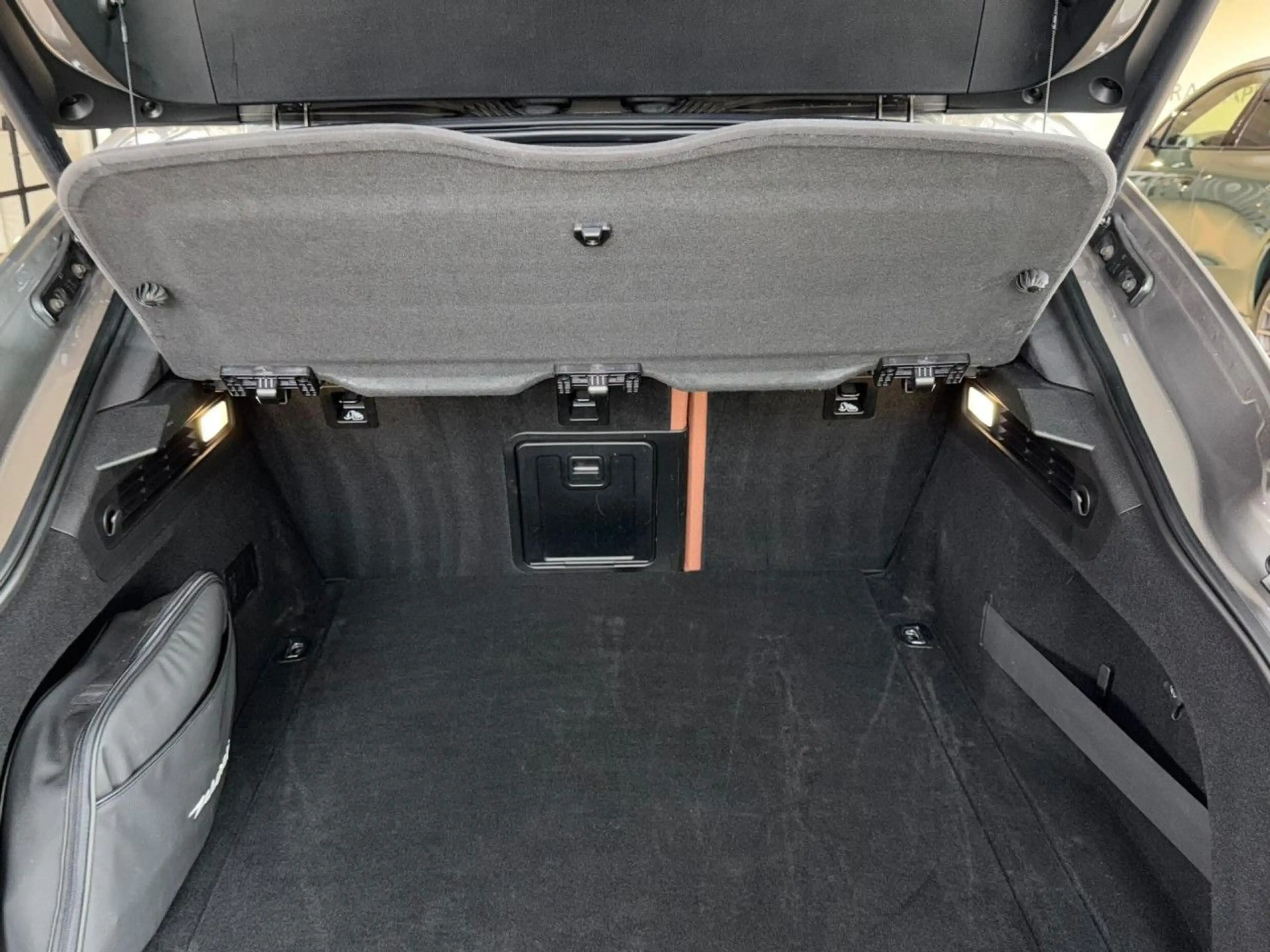 Maserati Levante Modena S Vollleder Klima Einparkhilfe — photo 12