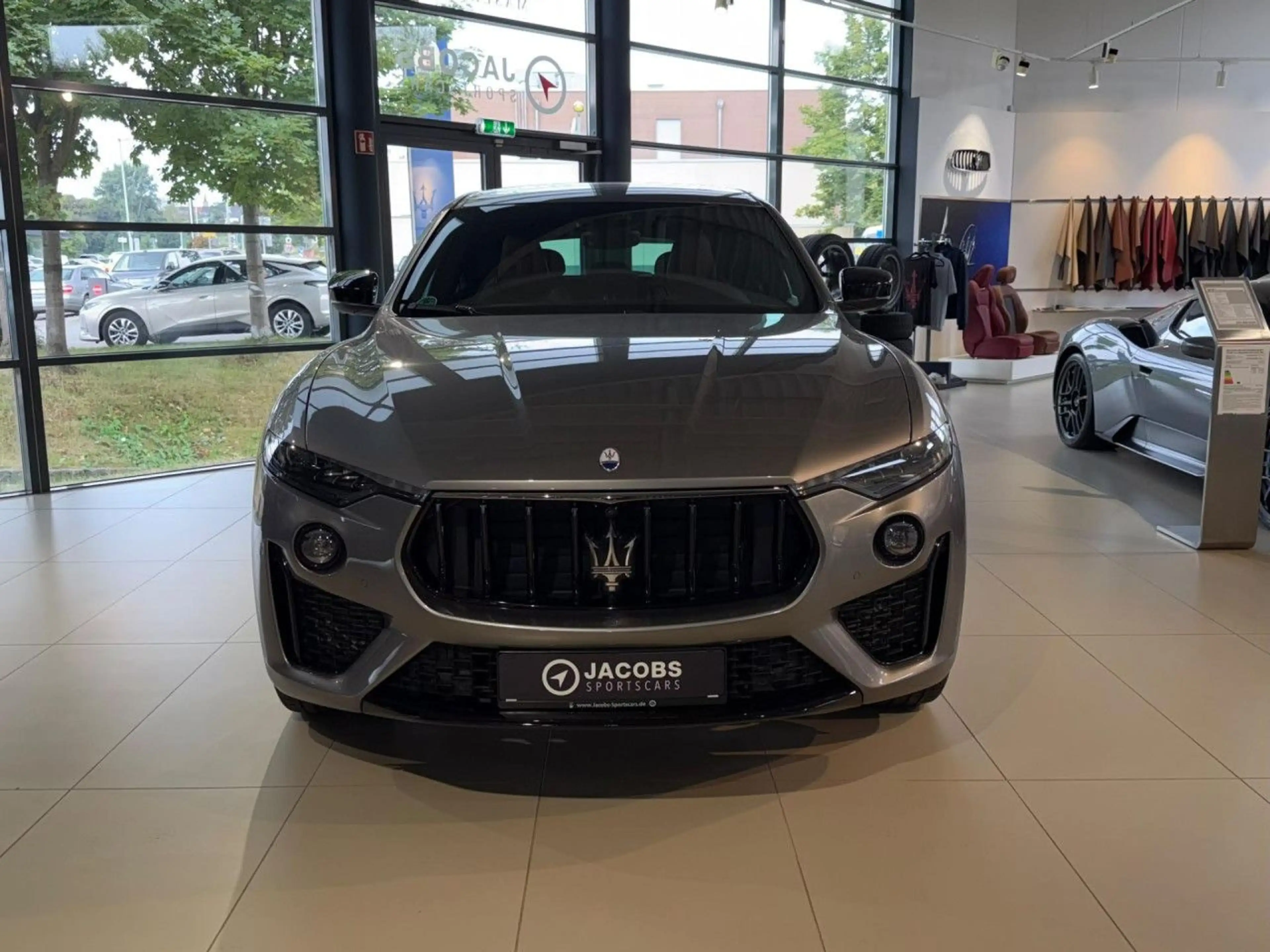 Maserati Levante Modena S Vollleder Klima Einparkhilfe — photo 2