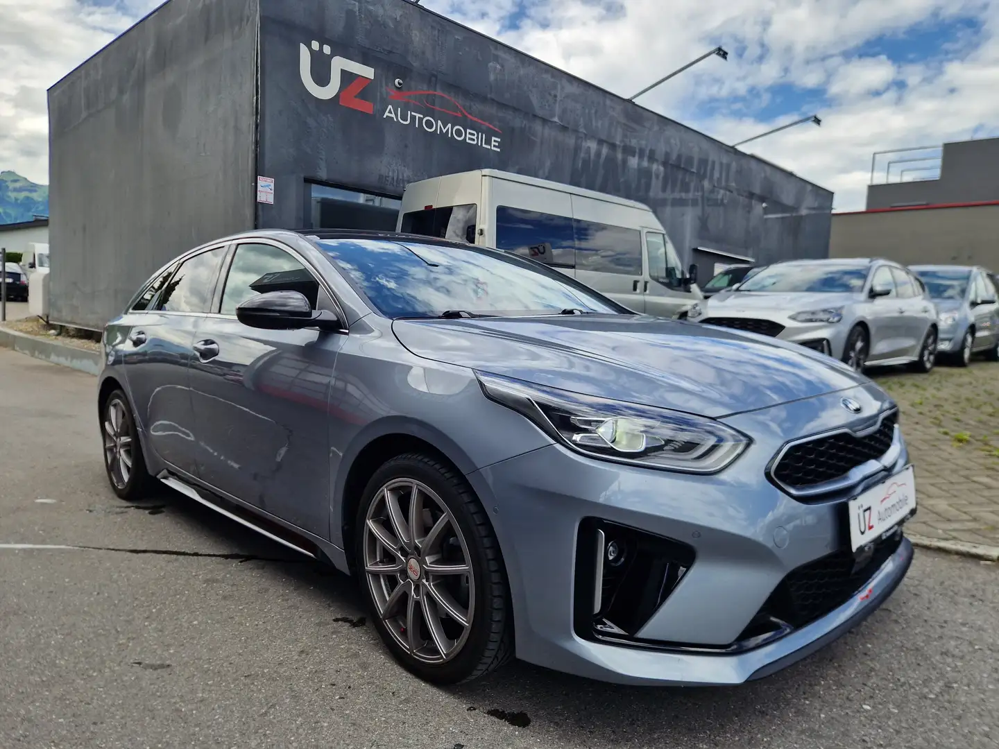 Kia ProCeed / pro_cee'd GT *** VOLL *** NAVI *** SPURASSIST *** GT-Line Gris - 1