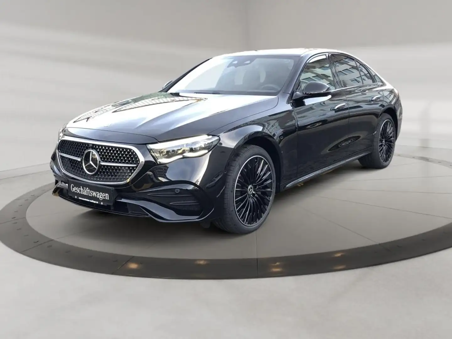 Mercedes-Benz E 450 d 4MATIC AMG+ILS+MBUX+Superscreen+Burm+AHK Schwarz - 2