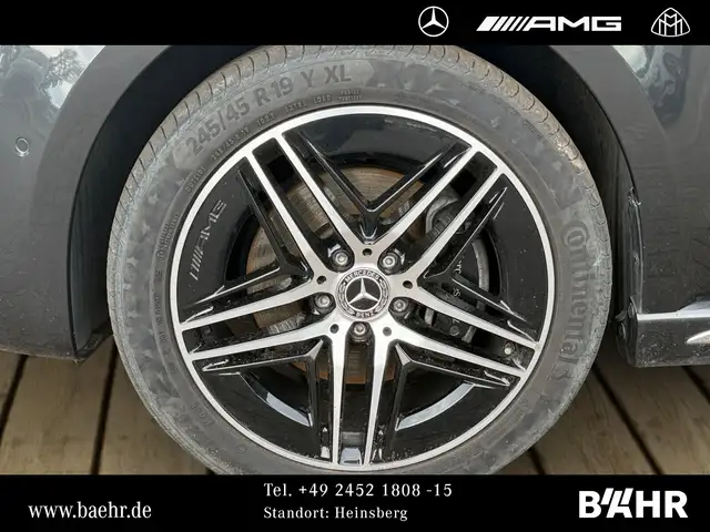 Mercedes-Benz V-Class view 6