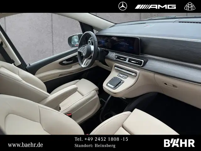 Mercedes-Benz V-Class view 5