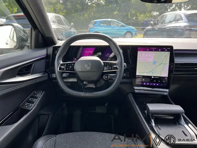 Renault Austral view 15