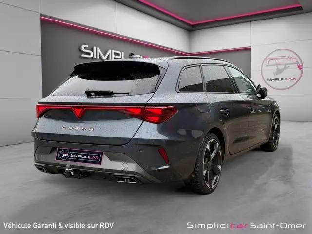 CUPRA Leon view 8