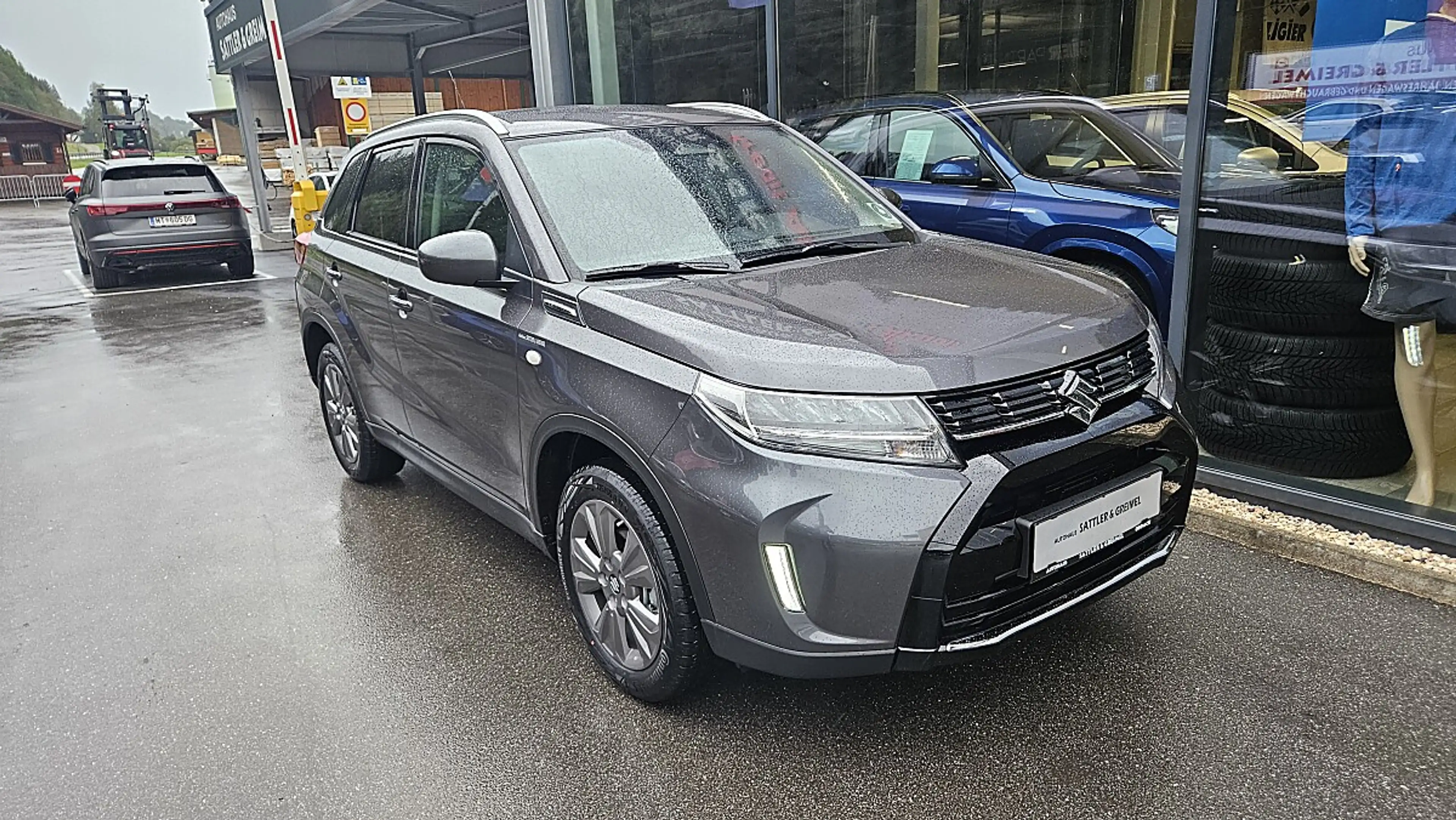 Suzuki Vitara 1,4 Hybrid ALLGRIP shine — photo 5