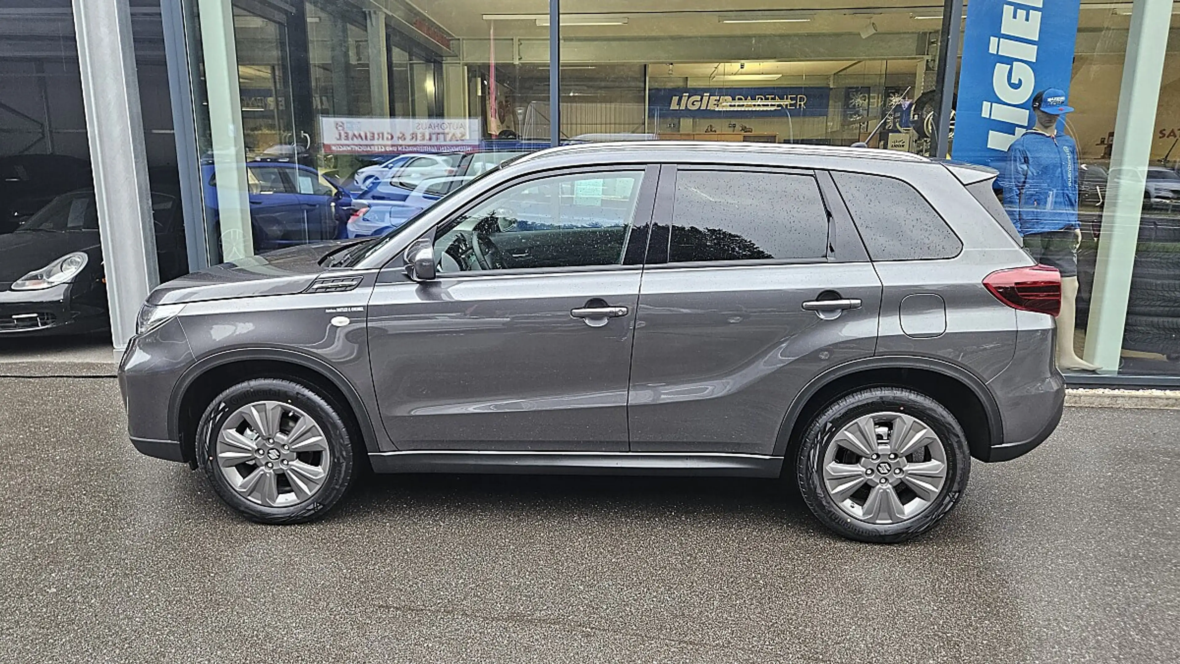 Suzuki Vitara 1,4 Hybrid ALLGRIP shine — photo 10