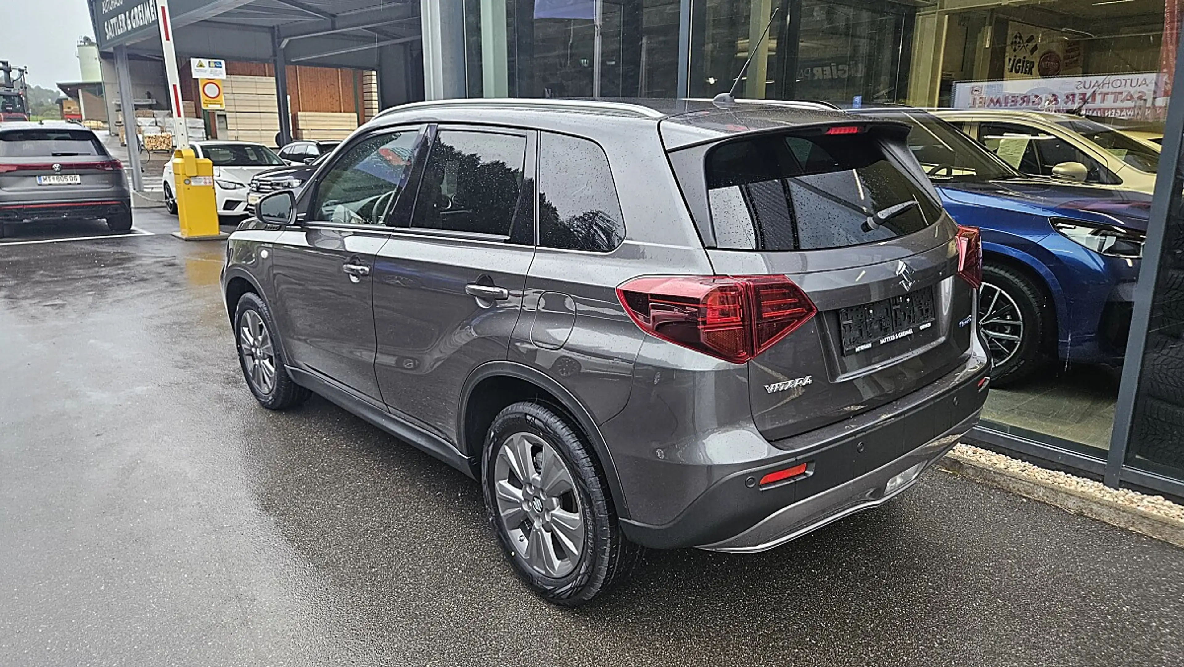 Suzuki Vitara 1,4 Hybrid ALLGRIP shine — photo 9