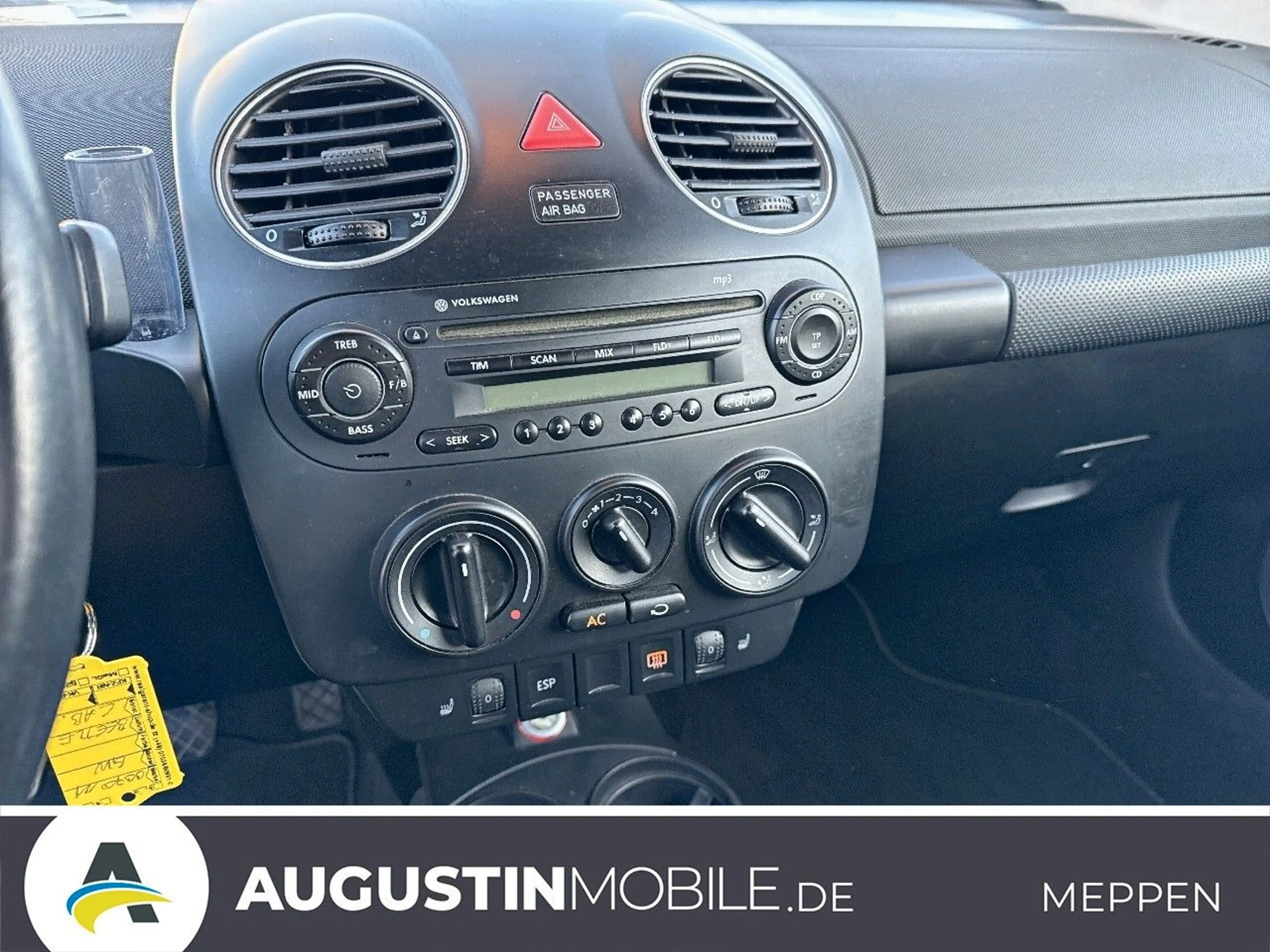 Volkswagen New Beetle Cabriolet 2.0 Freestyle*Sitzheizung* — photo 13