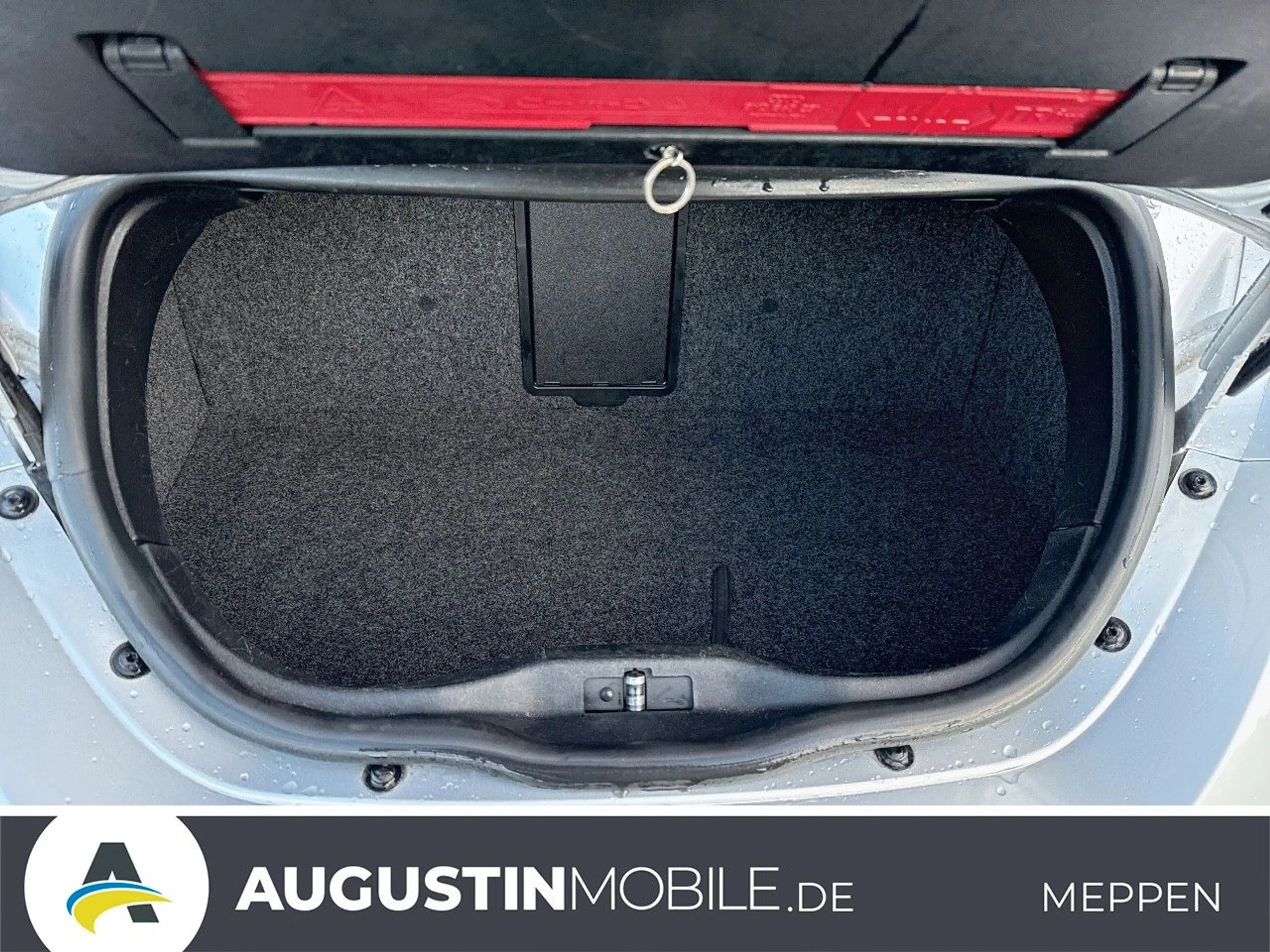 Volkswagen New Beetle Cabriolet 2.0 Freestyle*Sitzheizung* — photo 6