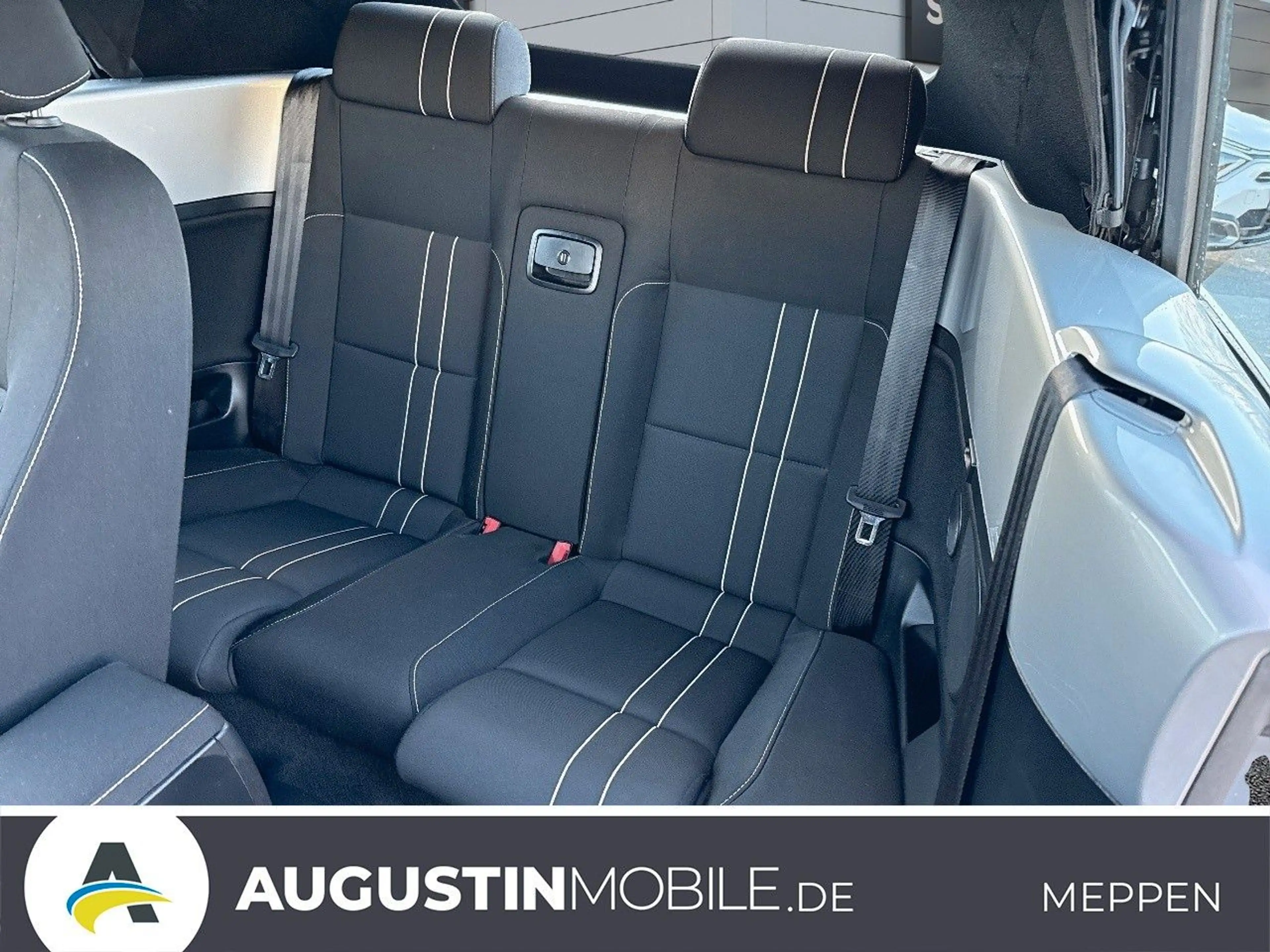 Volkswagen New Beetle Cabriolet 2.0 Freestyle*Sitzheizung* — photo 10