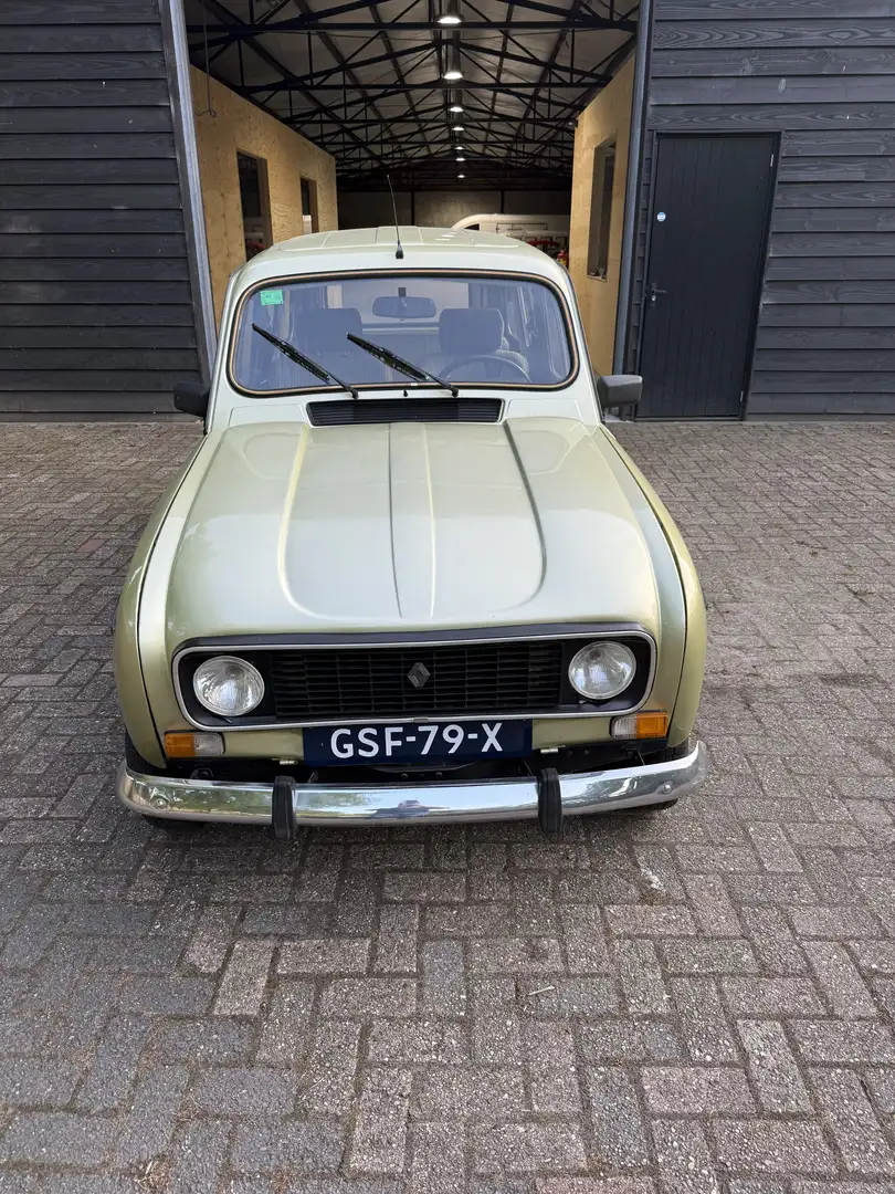 Renault R 4 TL - 1