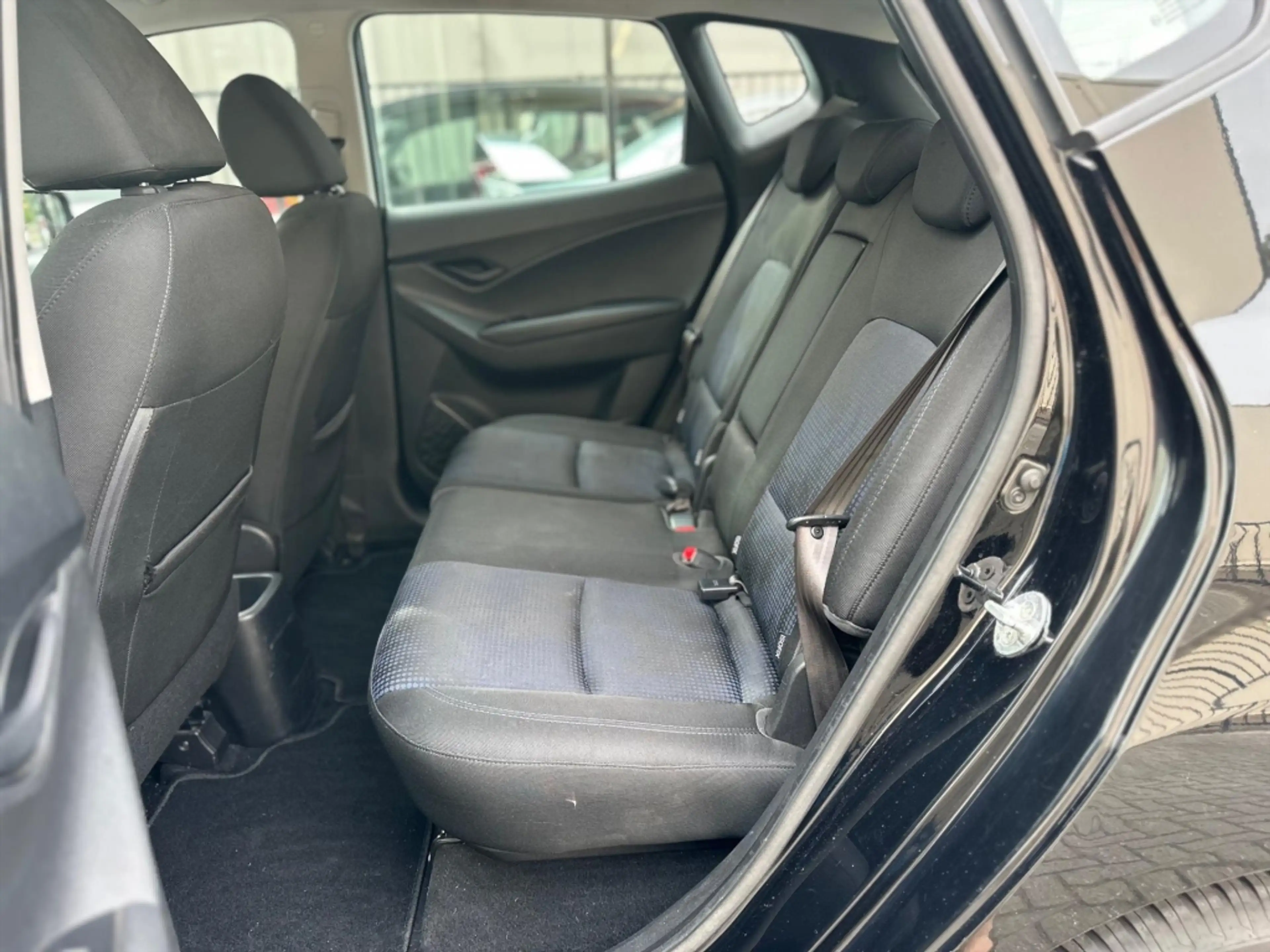 Hyundai iX20 1.4i blue 90pk i-Vision — photo 4