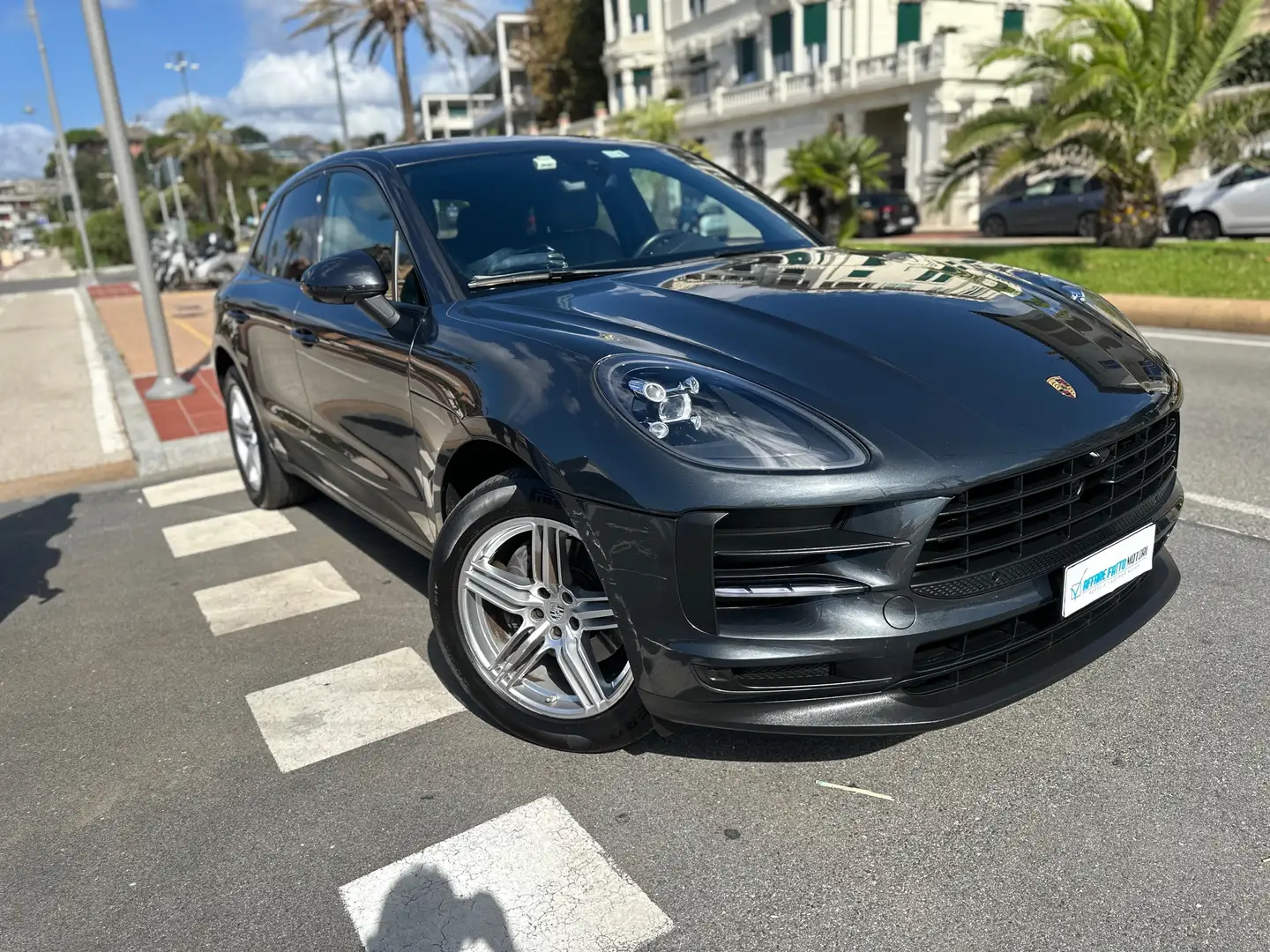 Porsche Macan Macan 2.0 245cv pdk UNICO PROPRIETARIO Grigio - 2
