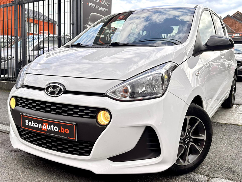 Hyundai i10 i10 1.0i Twist ° NAVI ° CARPLAY ° JANTES ° CLIM ° GARANTI 12 MOIS !!
