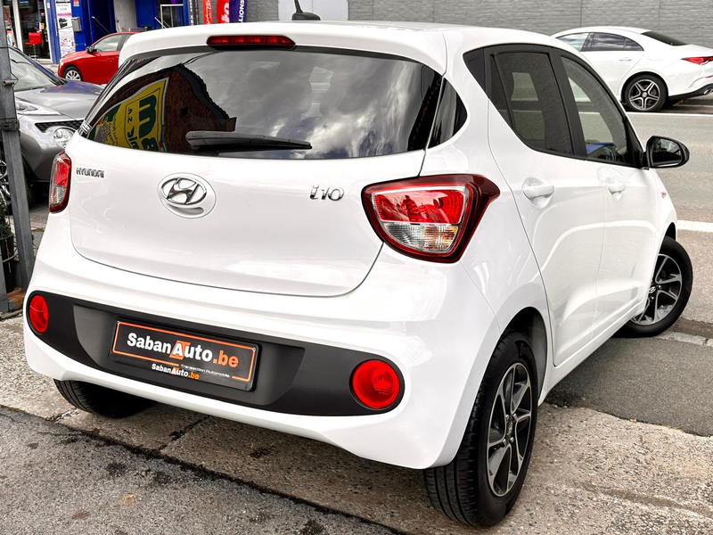 Hyundai i10 i10 1.0i Twist ° NAVI ° CARPLAY ° JANTES ° CLIM ° GARANTI 12 MOIS !! — photo 3