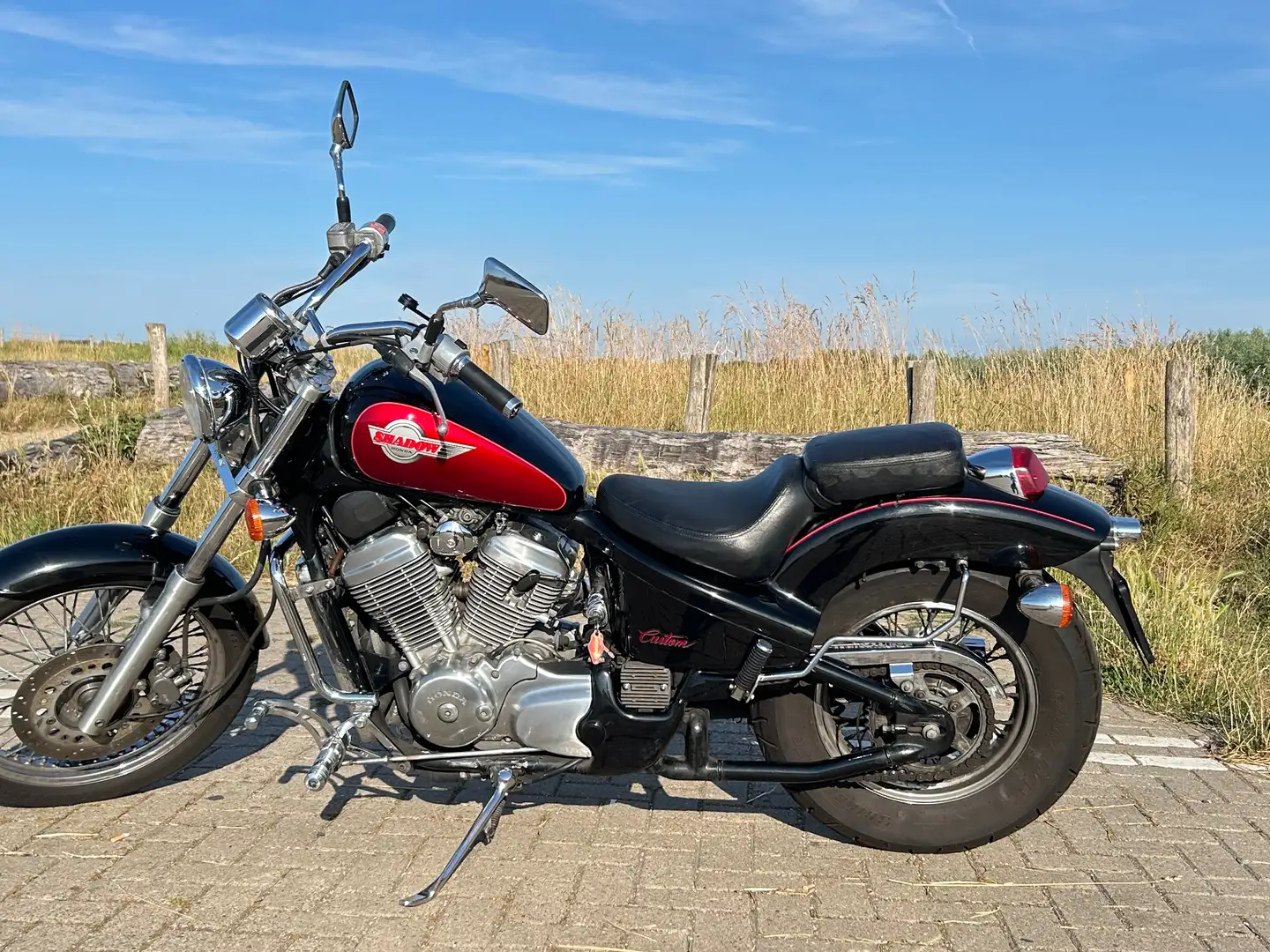 Honda Shadow 600 Чорний - 1