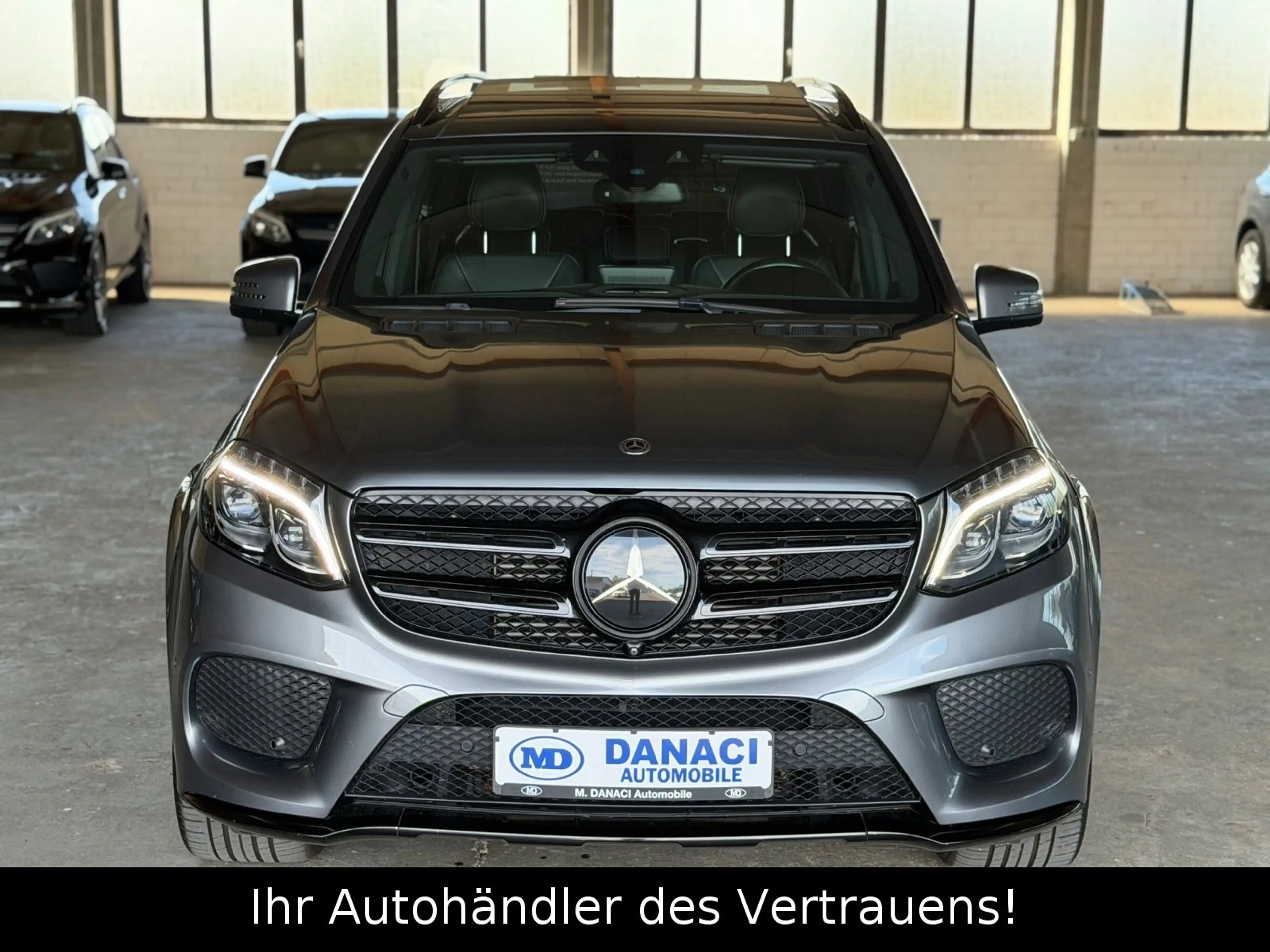 Mercedes-Benz GLS 350 d 4Matic AMG-Line*Pano*H&K*AHK*NAVI*LED — photo 2