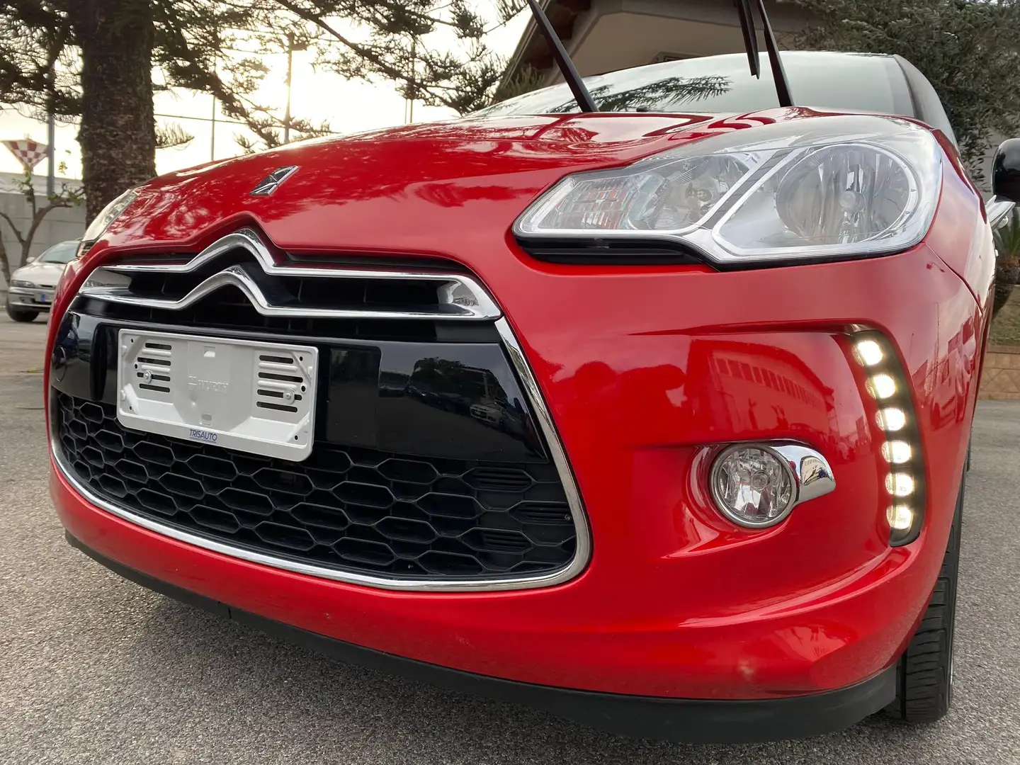 DS Automobiles DS 3 Rojo - 1