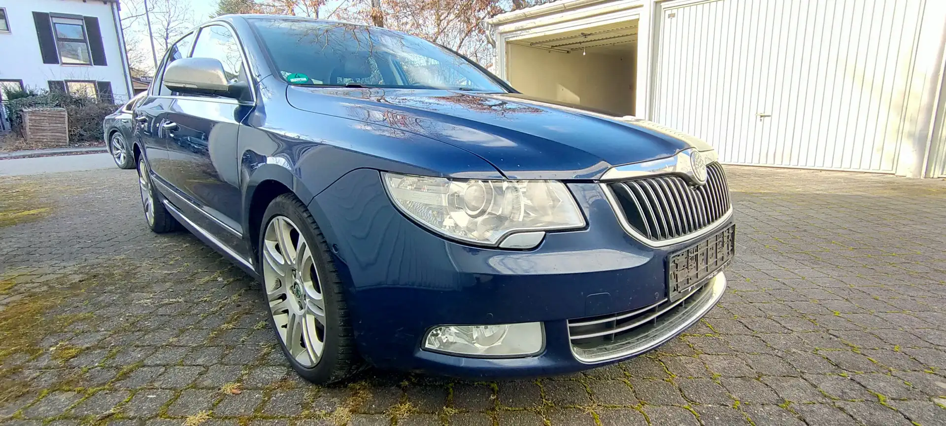 Skoda Superb Superb 2.0 TDI DSG Elegance, TüV neu, 8x Alu Blau - 2