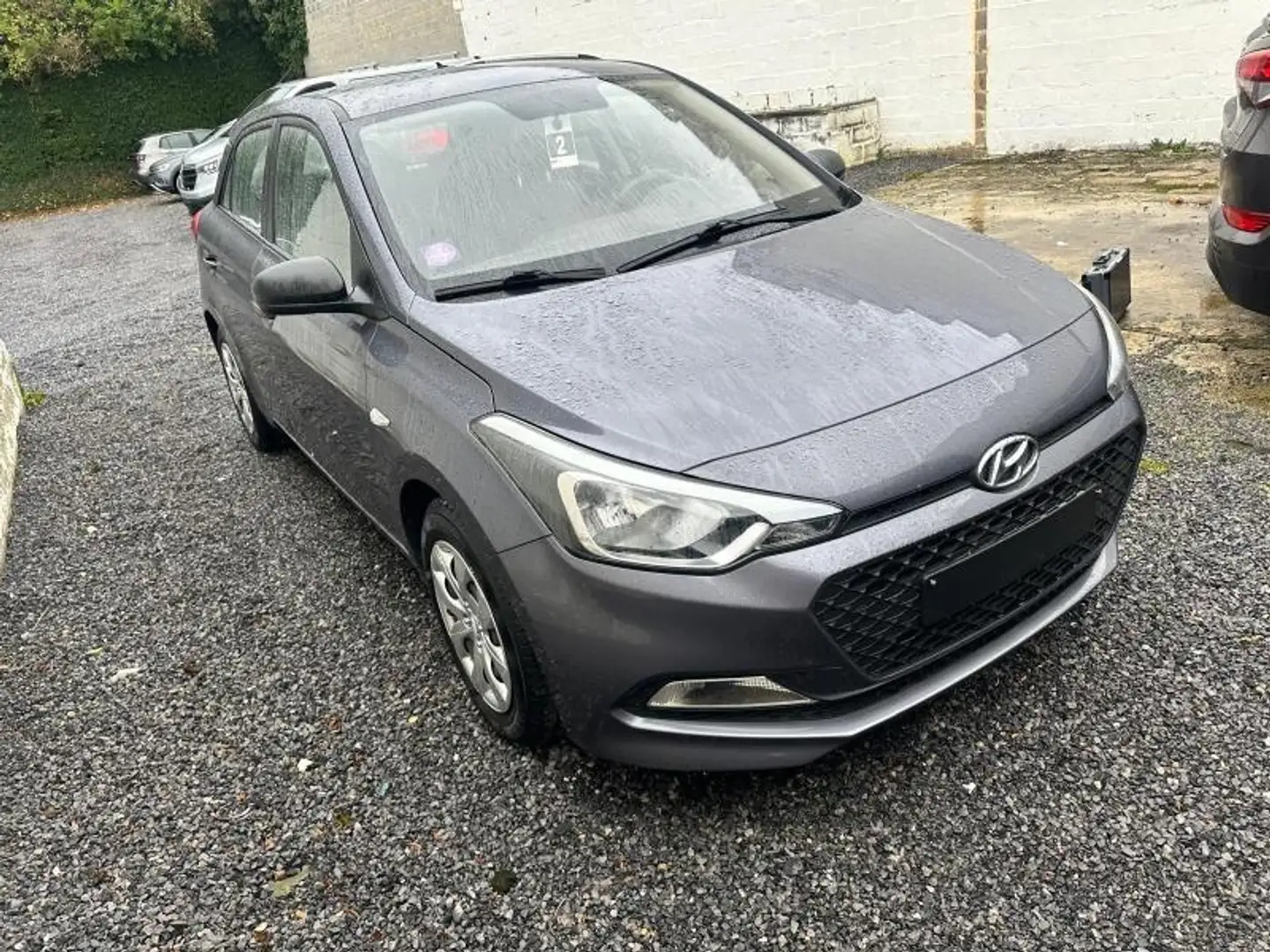 Hyundai i20 1.2i 1er Propriétaire Garantie 12 mois Grau - 2