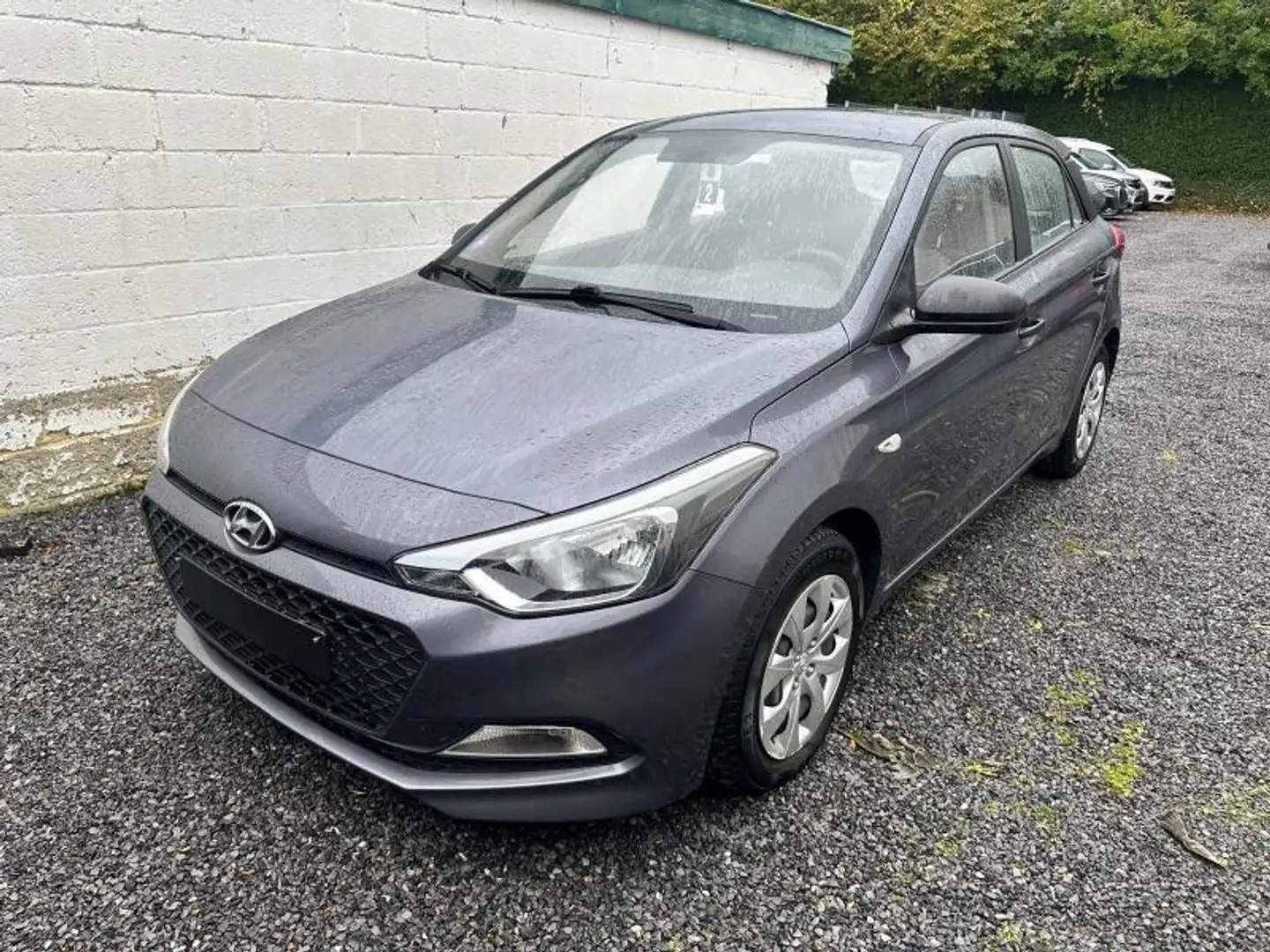 Hyundai i20 1.2i 1er Propriétaire Garantie 12 mois Grau - 1