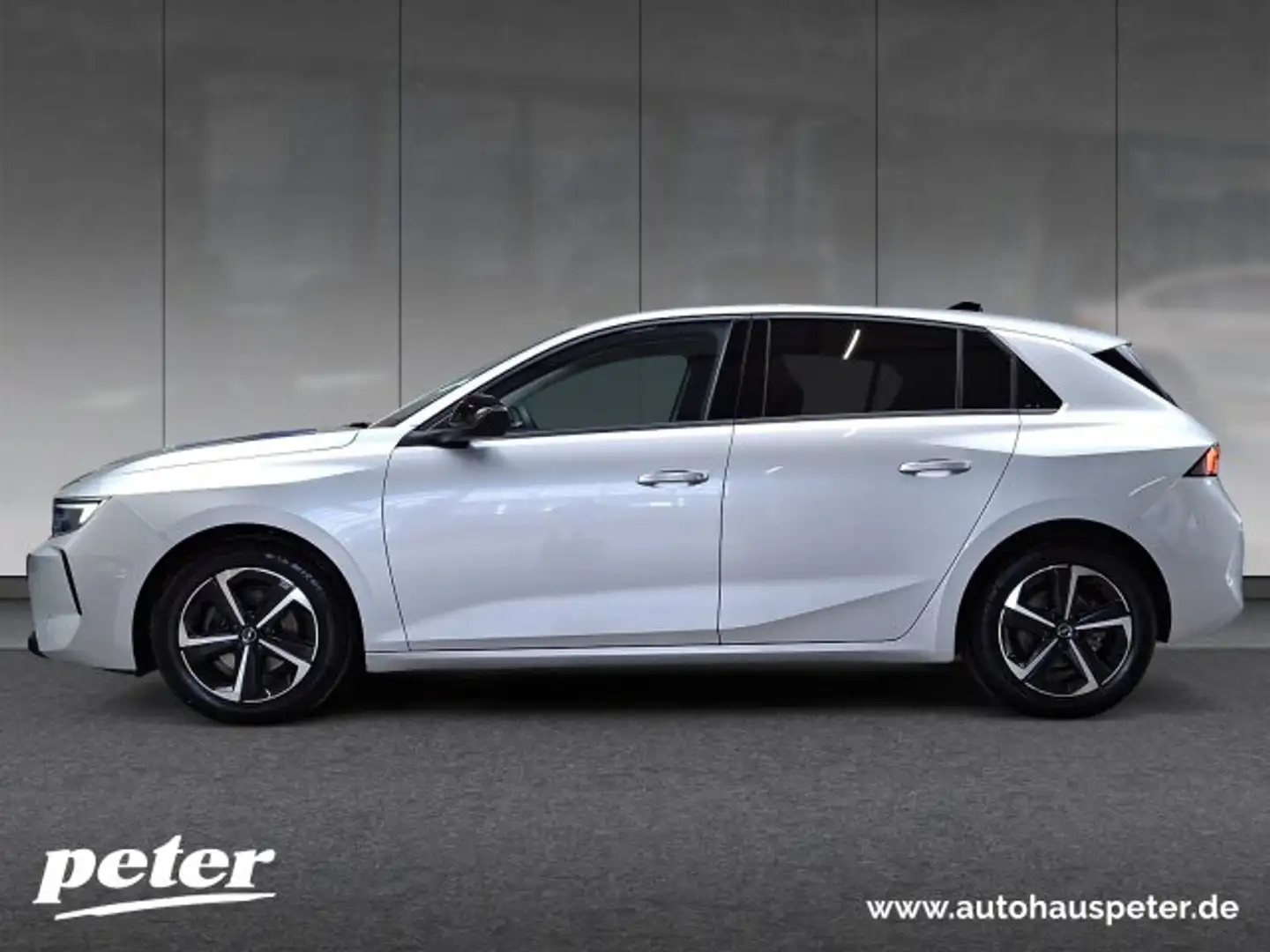 Opel Astra Astra L 1.2 Enjoy Klimaautomatik Sitzheizung LED Silber - 2