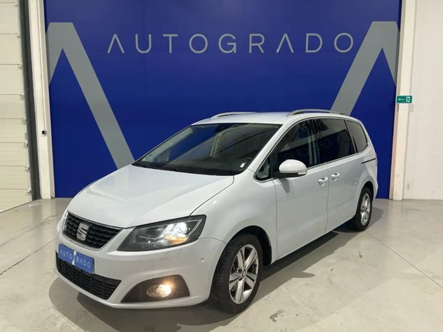 SEAT Alhambra 1.4 TSI S&S Xcellence DSG 7 plazas Plateado - 1