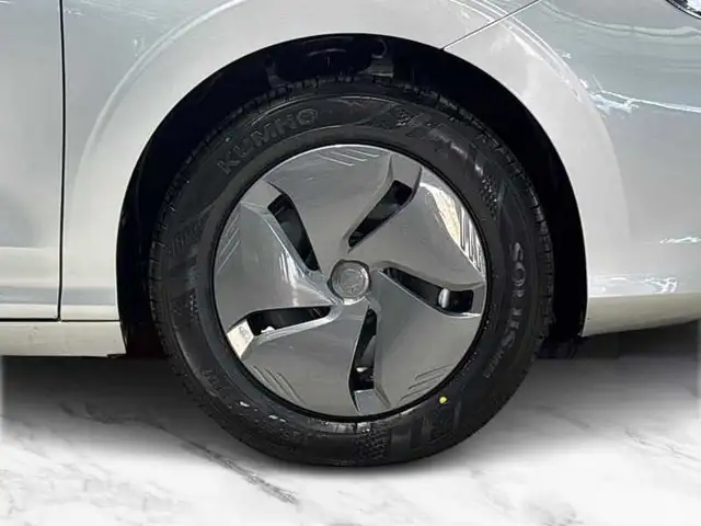 MG MG3 view 8