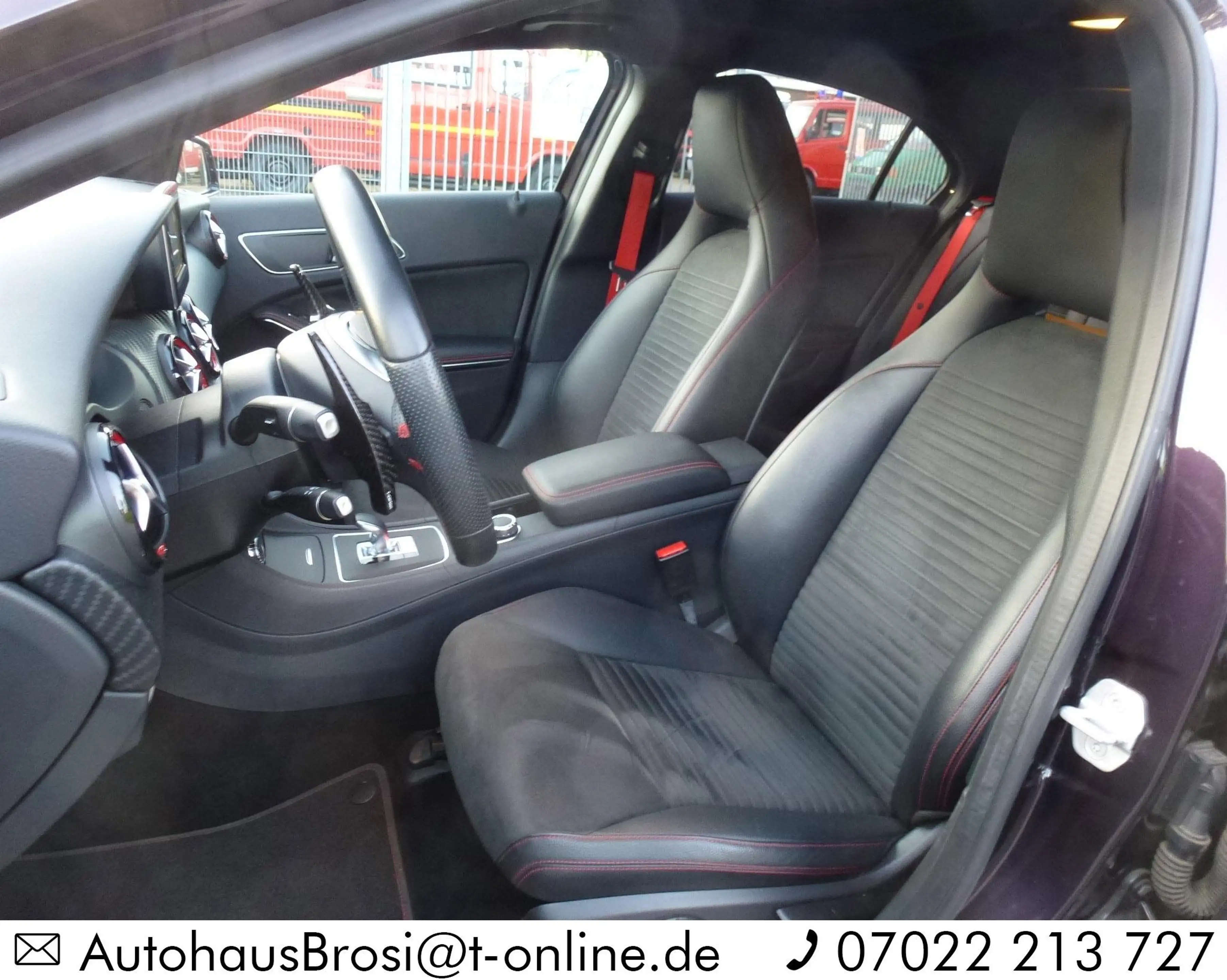 Mercedes-Benz A 45 AMG A 45 AMG 4Matic 410 PS Vmax Pano LED Navi Sport — photo 11