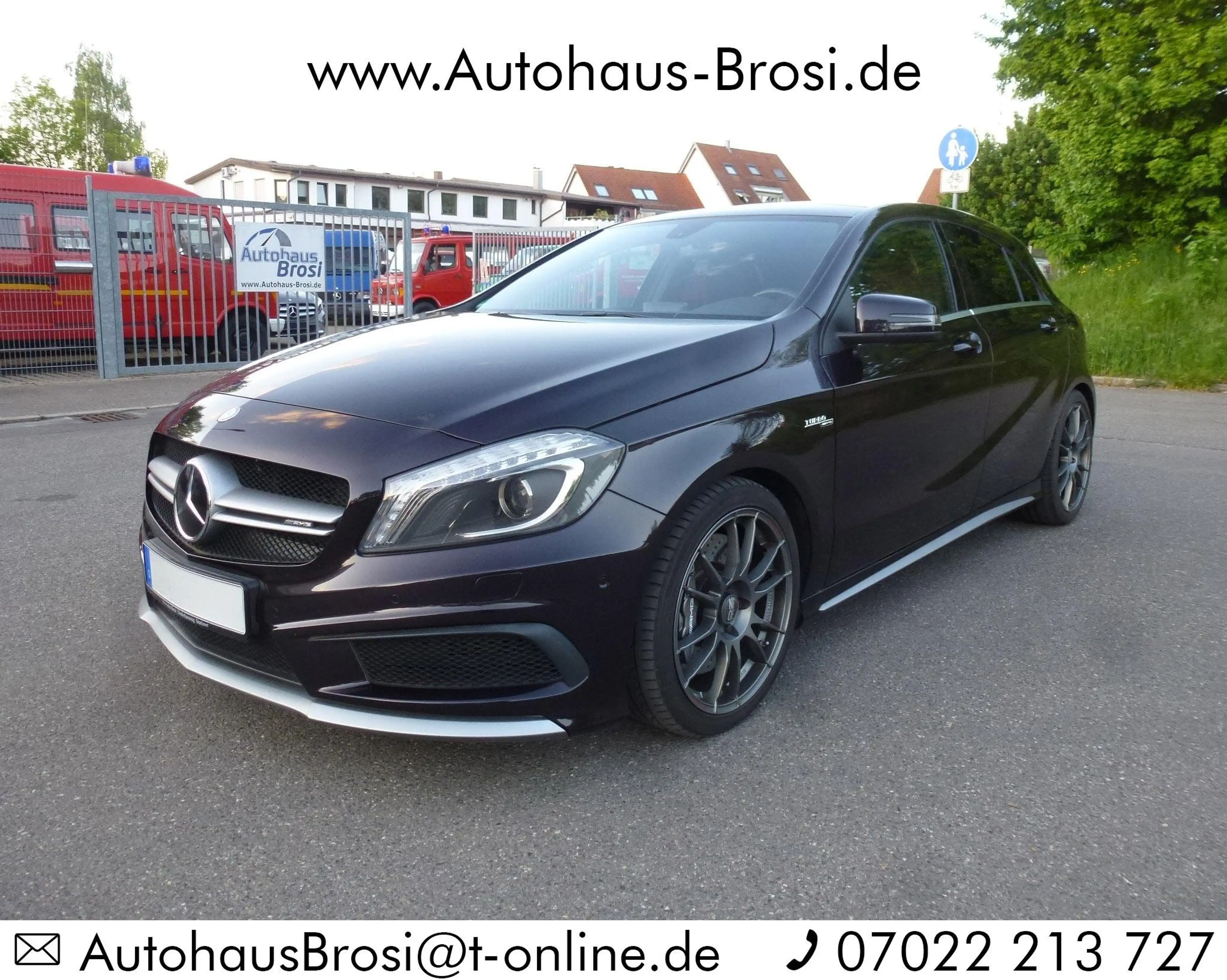 Mercedes-Benz A 45 AMG A 45 AMG 4Matic 410 PS Vmax Pano LED Navi Sport