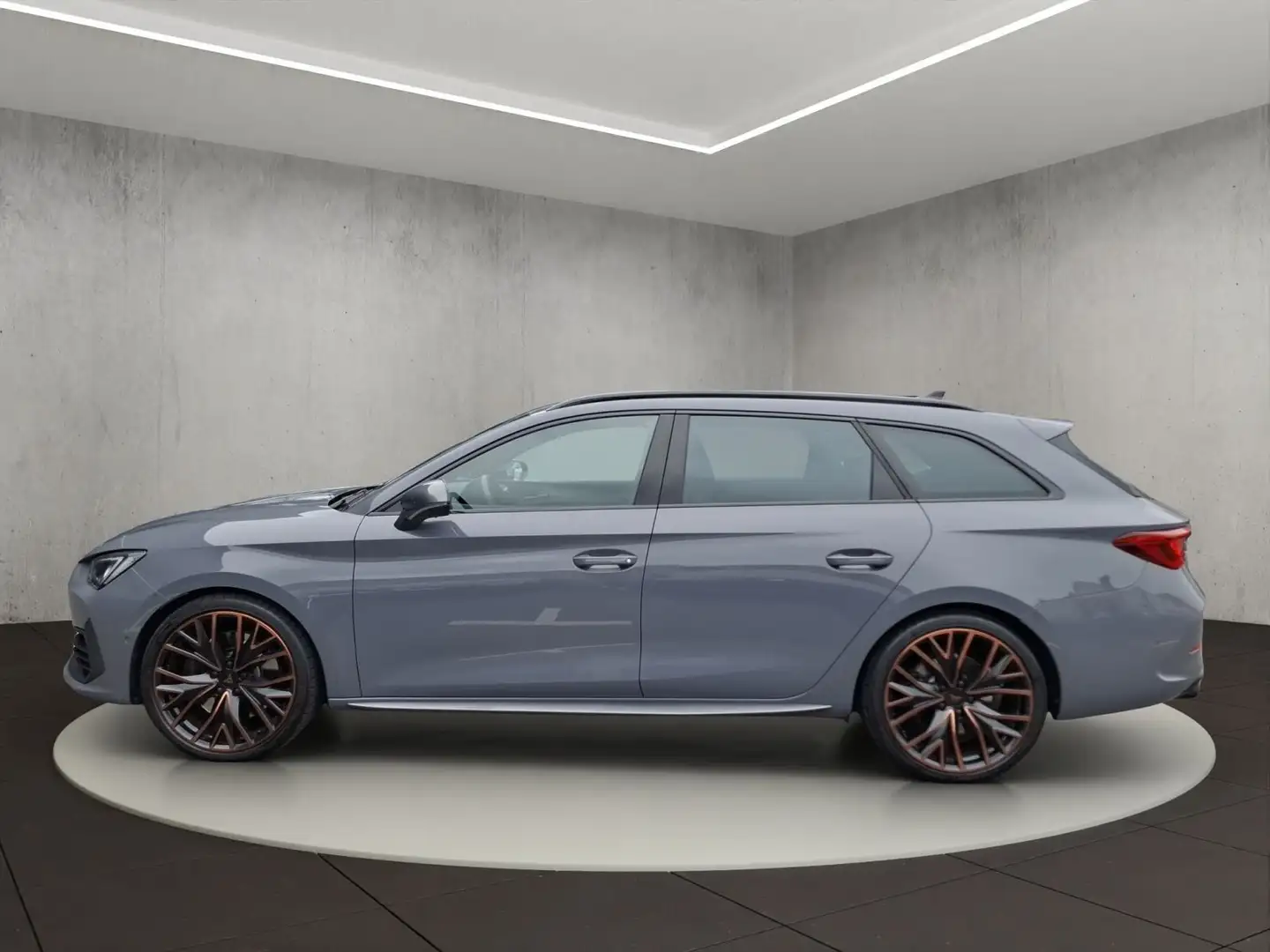 CUPRA Leon Sportstourer VZ Grau - 2