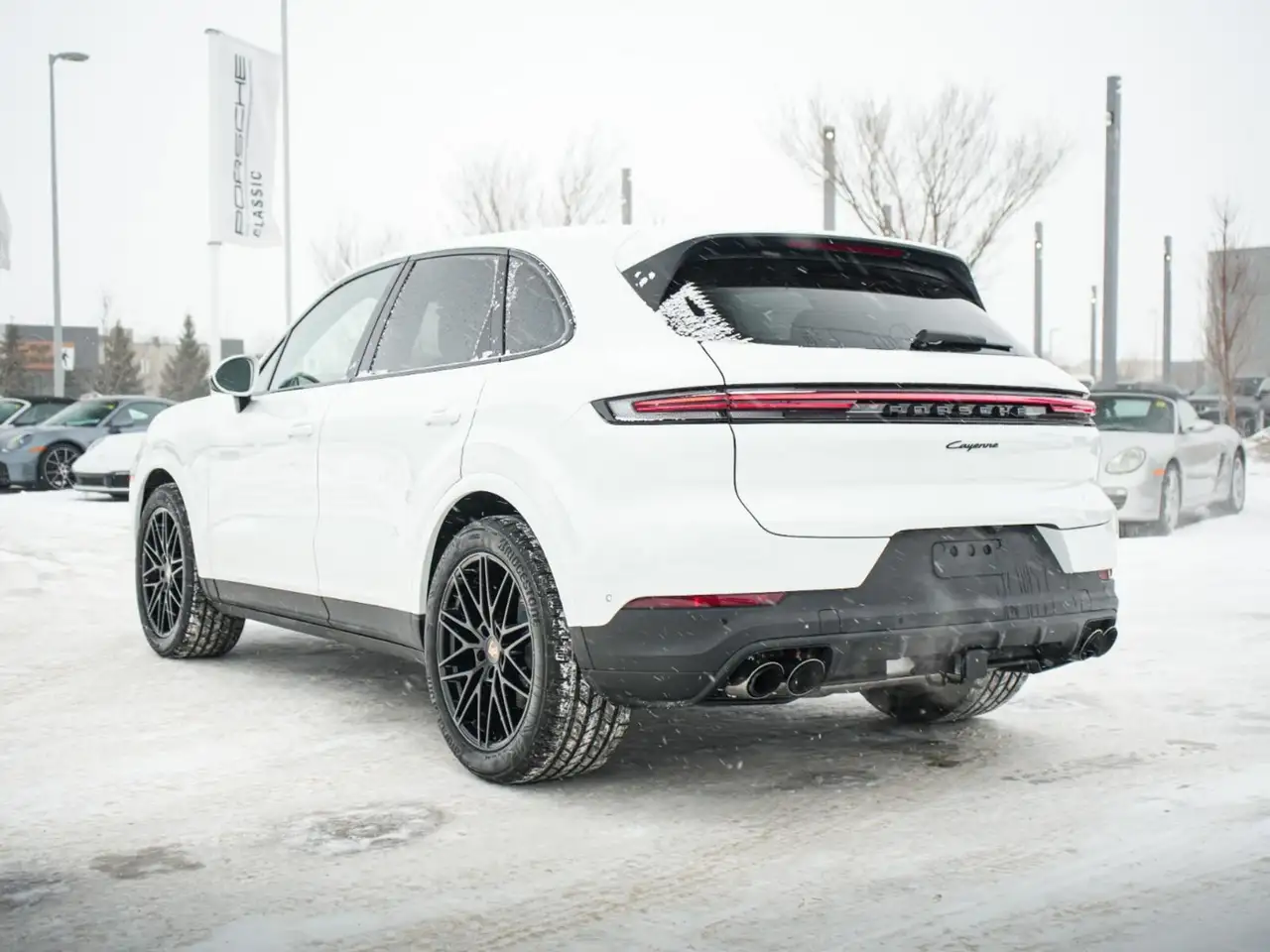 Porsche Cayenne снимка Porsche Cayenne