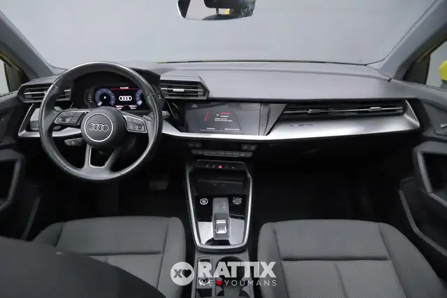 Audi A3 view 8